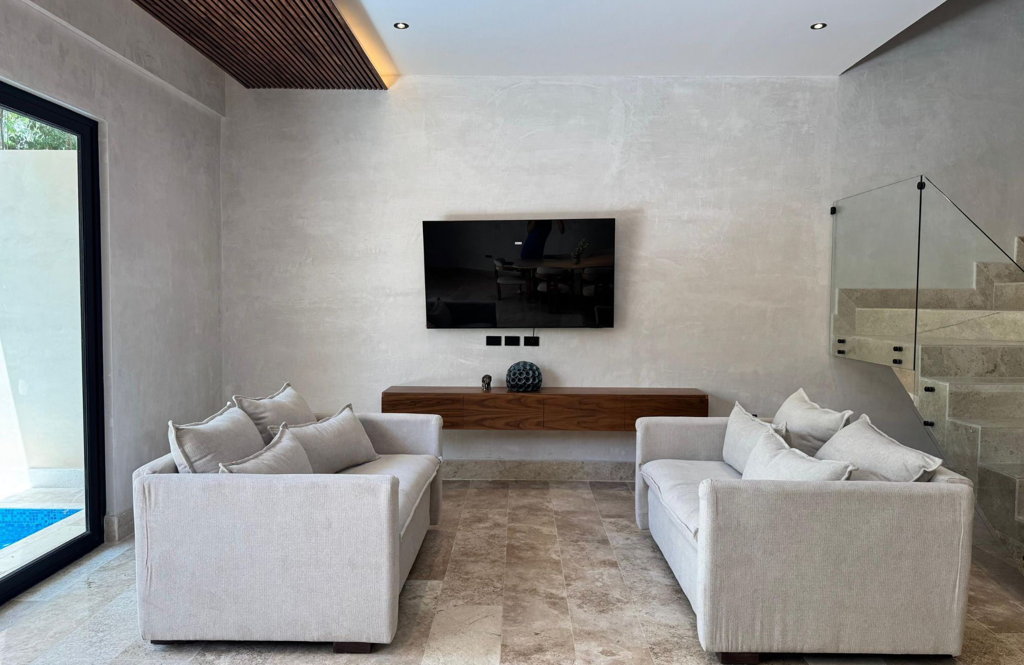 Casa con doble altura y rooftop, alberca comun, El Encuentro, Playa del Carmen