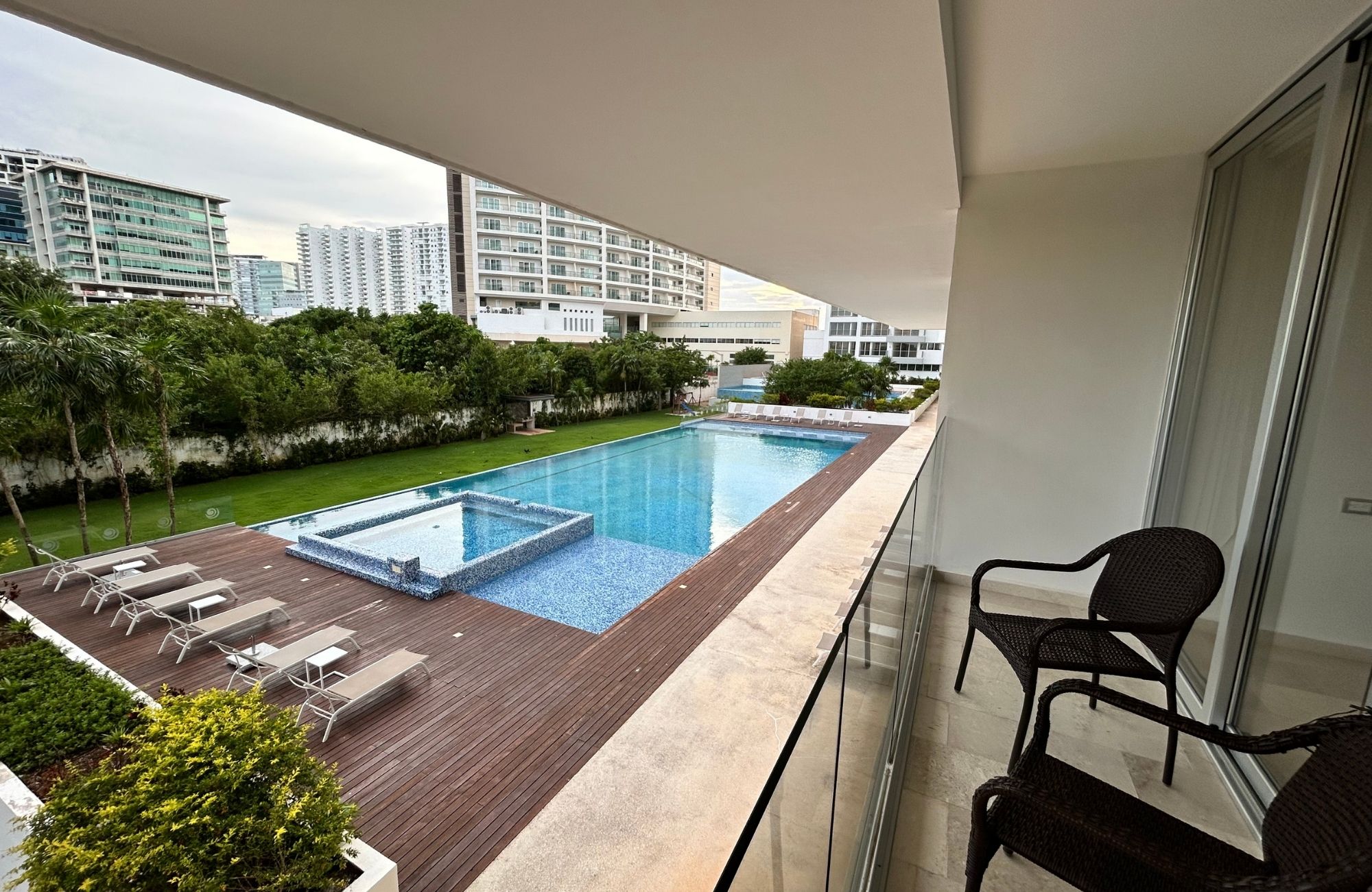 Apartment with green areas for sale, Parque Canc&uacute;n, Canc&uacute;n