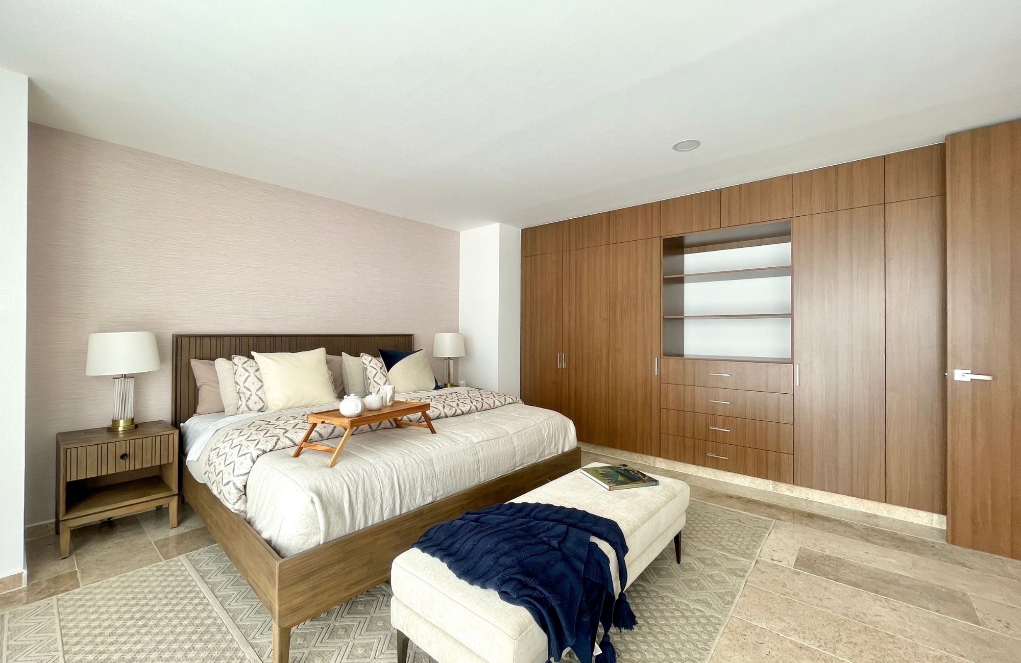 Condo with private terrace for sale in Lagos del Sol, Canc&uacute;n