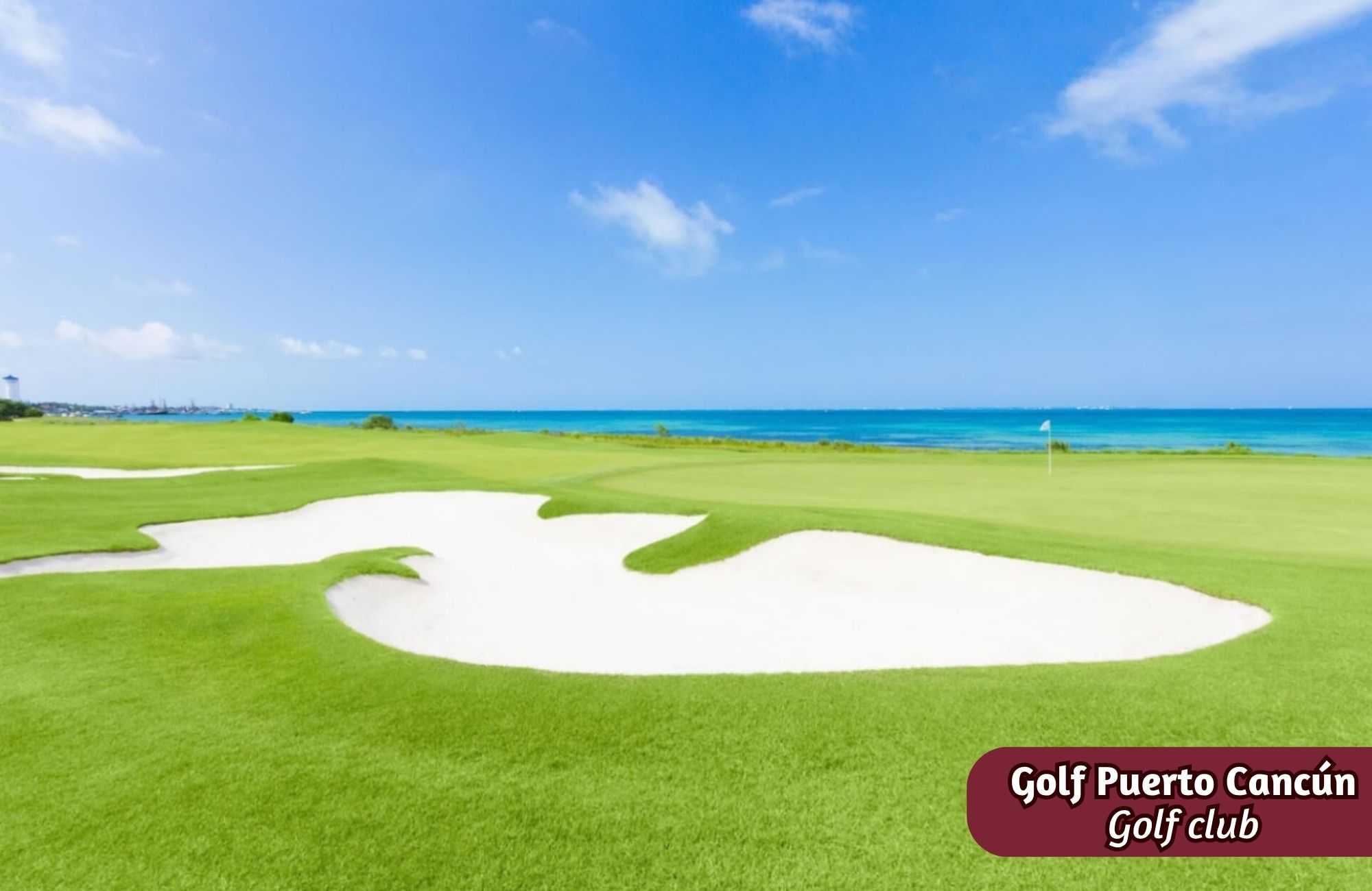 Apartment with pool, terrace, and golf simulator for sale, Puerto Cancun, Cancun.