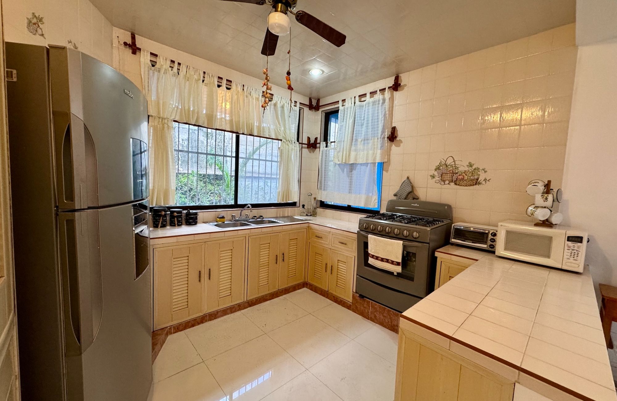 House with study, garden, and covered parking, for sale, Urba, Cozumel