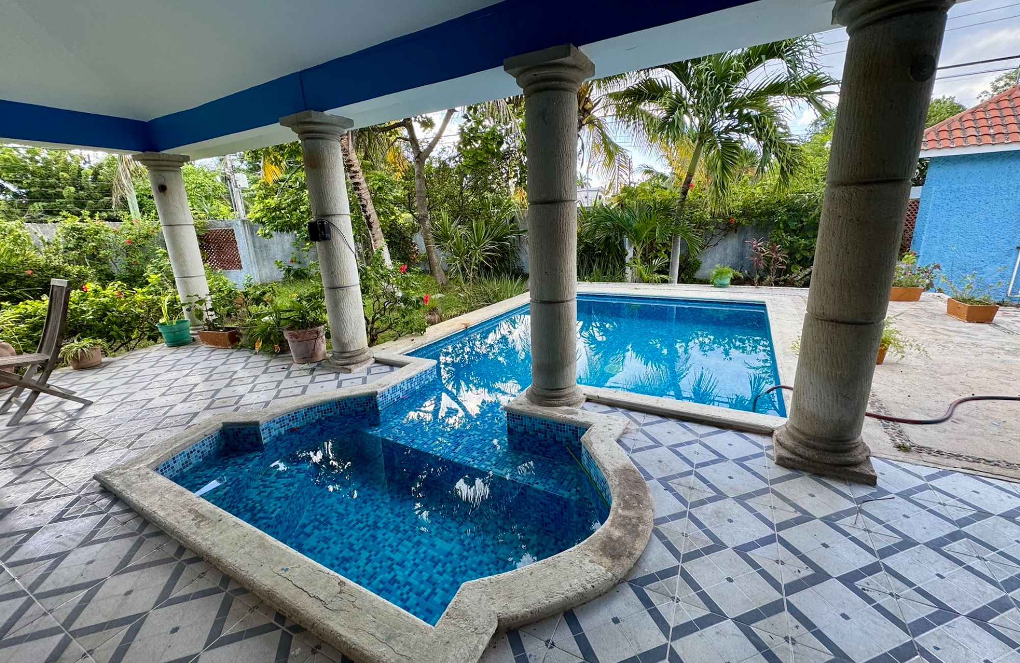 House with study, garden, and covered parking, for sale, Urba, Cozumel