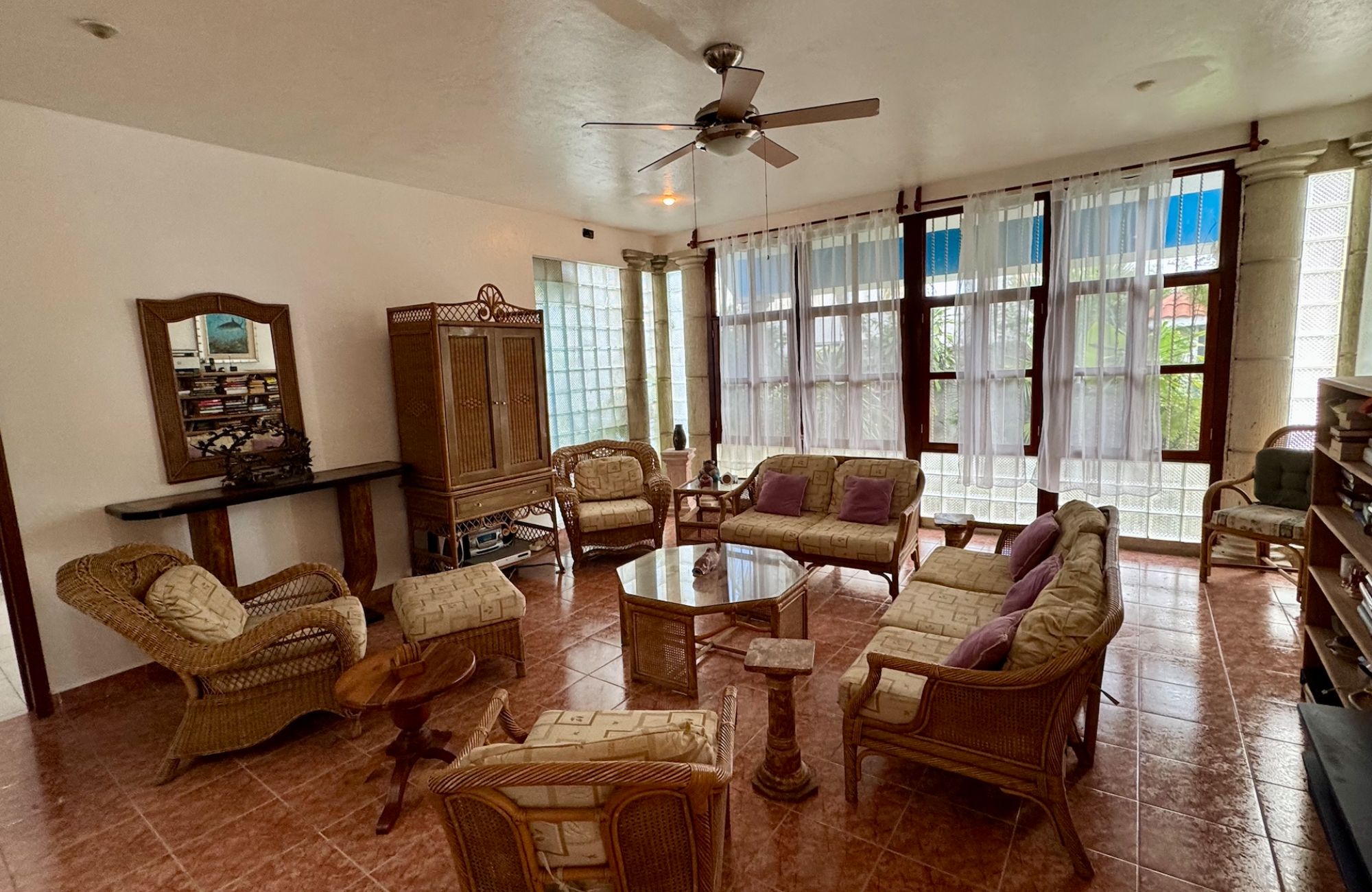 House with study, garden, and covered parking, for sale, Urba, Cozumel
