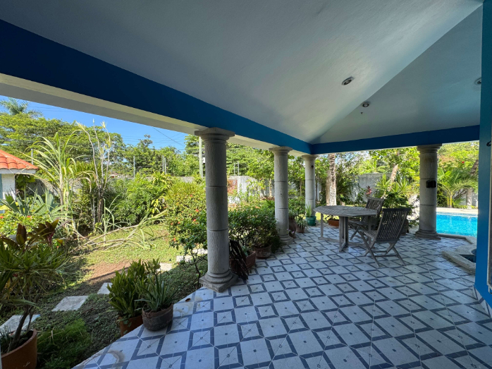 House with study, garden, and covered parking, for sale, Urba, Cozumel