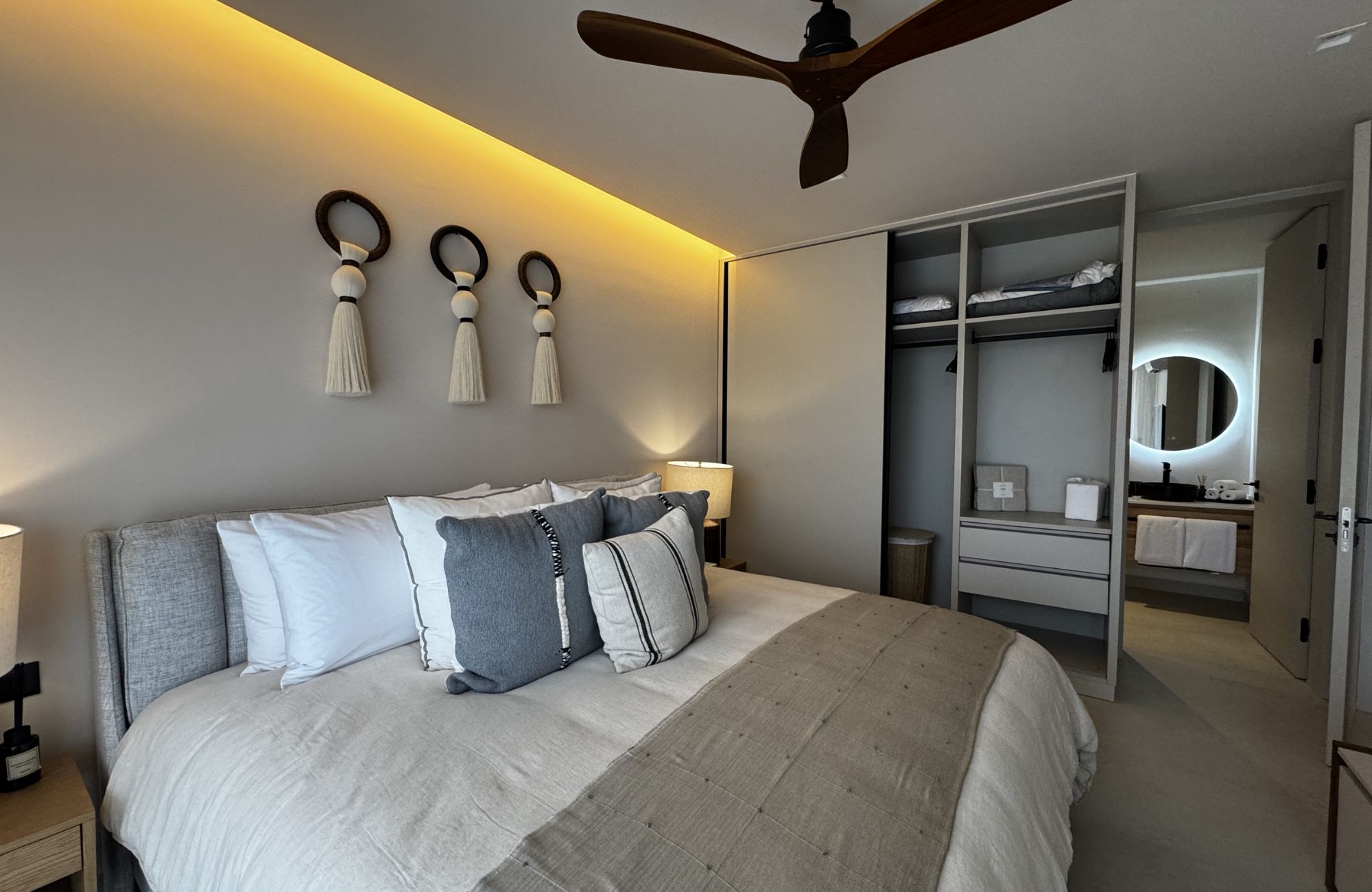 Penthouse-style studio, Furnished, for sale, Downtown, Playa del Carmen
