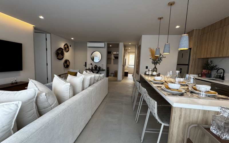 Condo with sunset views, infinity pool, jacuzzi, coworking, for sale