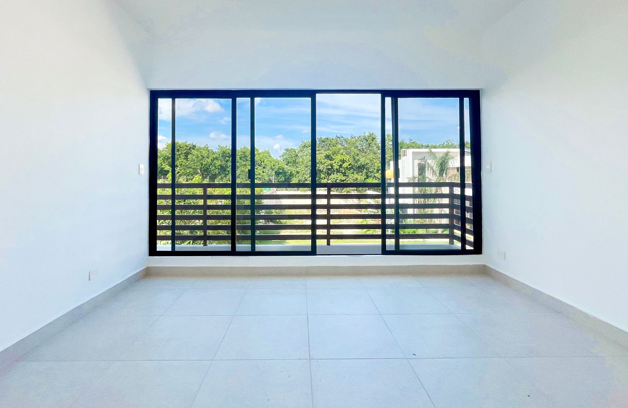 Corner house with Independent Studio, for Sale, Centro Maya, Playa del Carmen