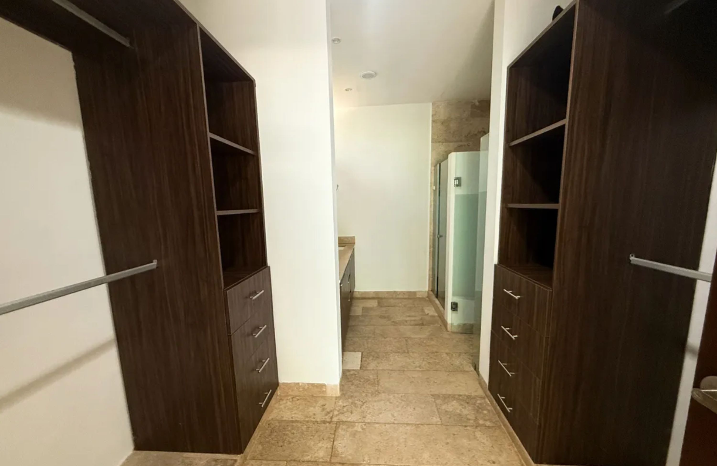 Apartment with 25 amenities, commercial area, dog park, for sale North Zone Merida