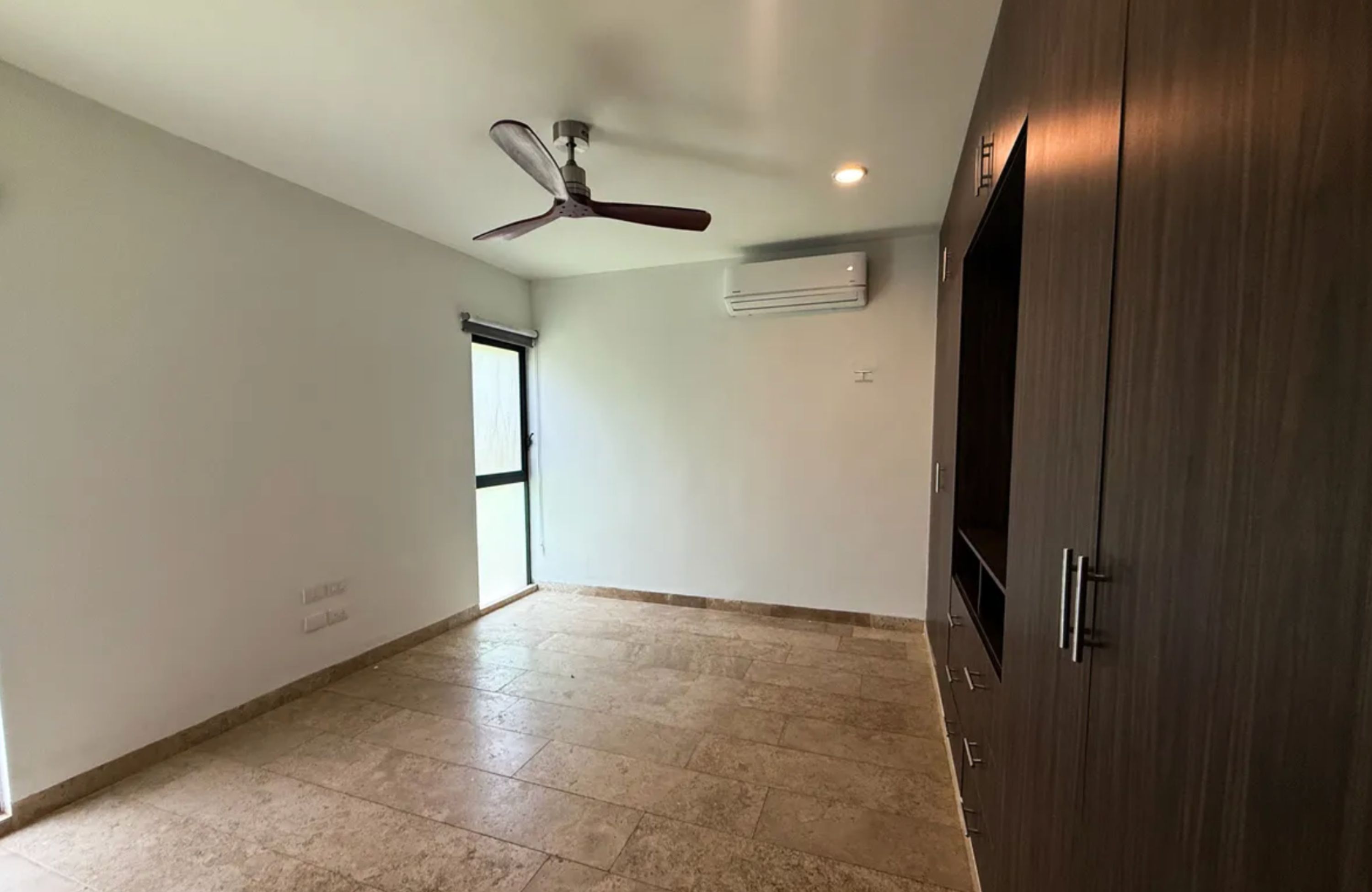 Apartment with 25 amenities, commercial area, dog park, for sale North Zone Merida