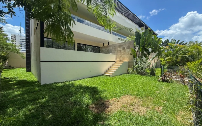 Condo with Lake View for Sale, Temoz&oacute;n Norte, M&eacute;rida