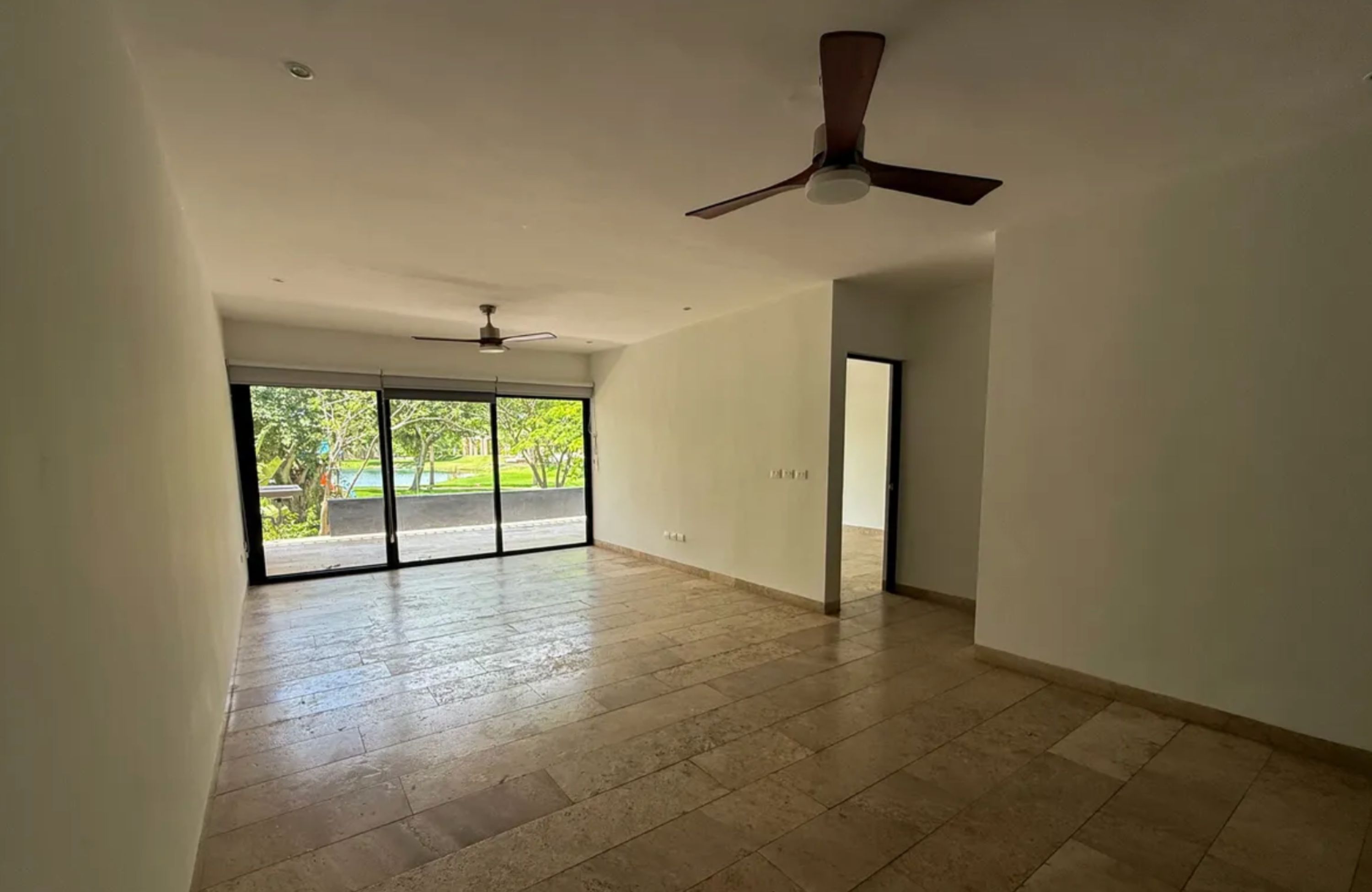 Apartment with 25 amenities, commercial area, dog park, for sale North Zone Merida