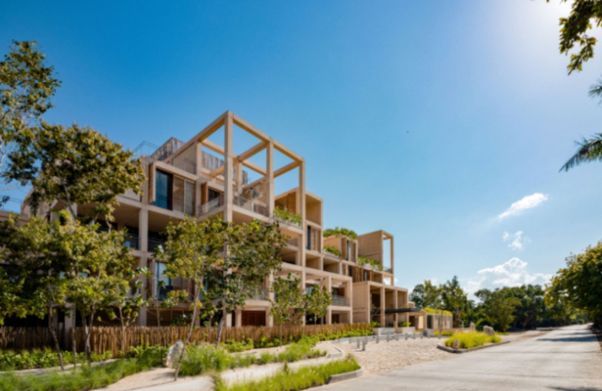 Double height condo, in golf course with beach club, double terrace, TV room, in Corasol, Playa del Carmen, pre-construction.