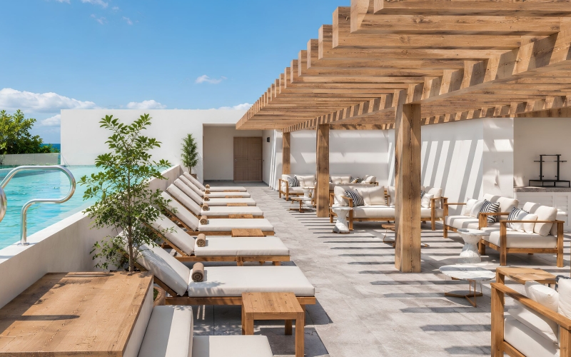Condo with private terrace, rooftop pool, gym, and coworking area for sale