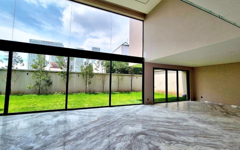 Residence with Garden on Private Street, for Sale, Bosques de las Lomas, Mexico City