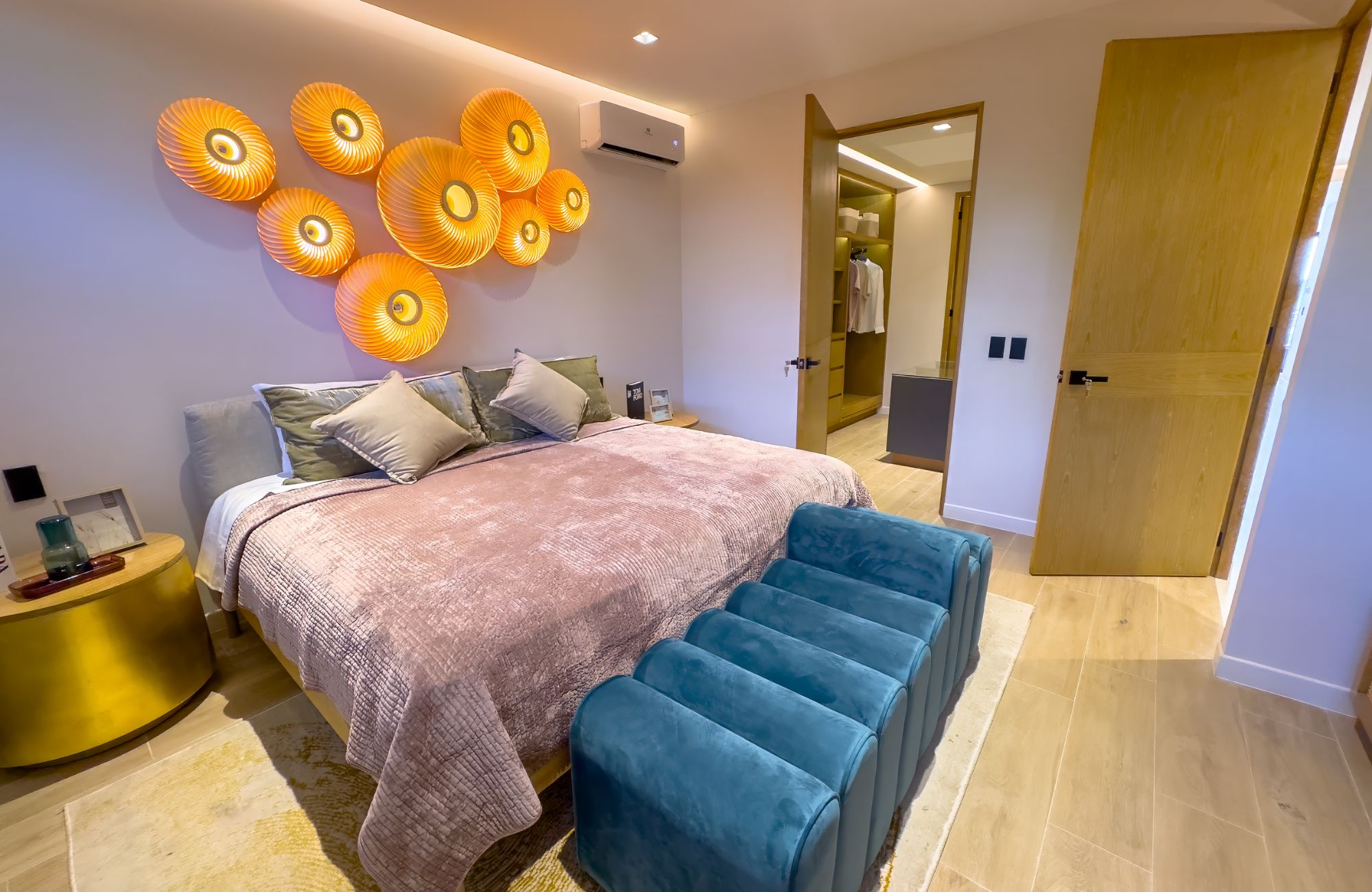 Apartment with 2 terraces, one in the main bedroom, rooftop with pool, jacuzzi, gym, coworking, concierge, pre-construction, for sale, Playa