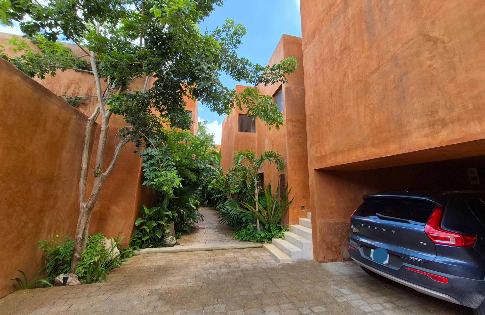 Departamento con terraza privada en venta de 2 rec&aacute;maras &ndash; Montebello, M&eacute;rida