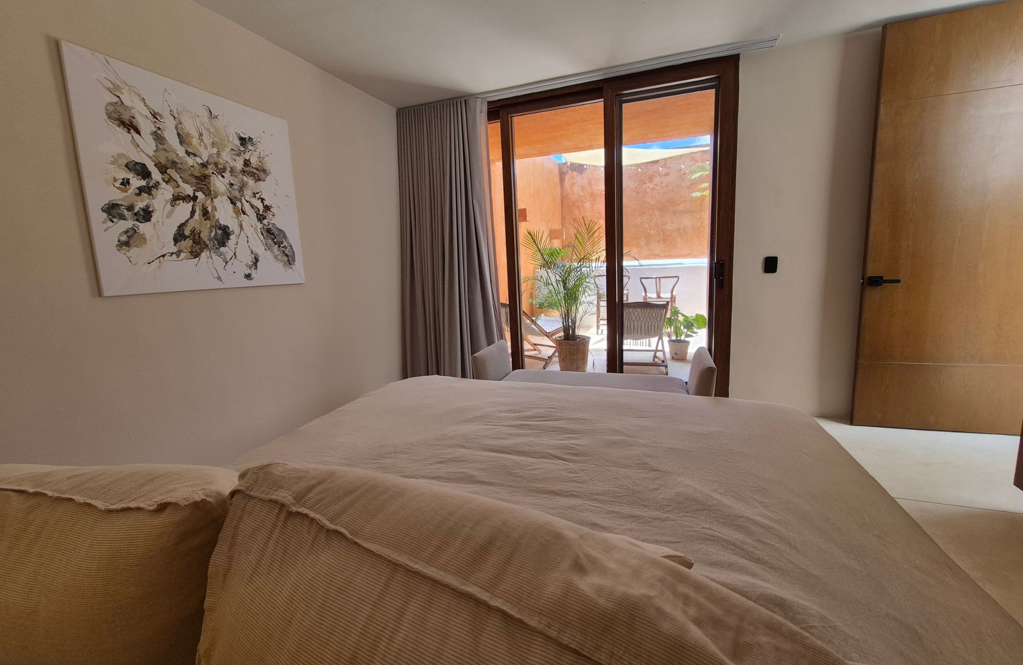 Departamento con terraza privada en venta de 2 rec&aacute;maras &ndash; Montebello, M&eacute;rida