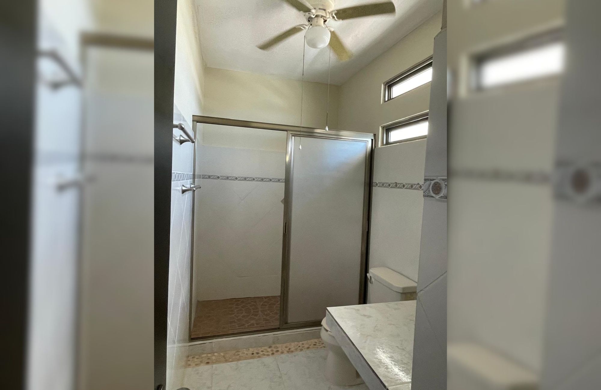 House with rooftop, terrace and patio in downtown M&eacute;rida.