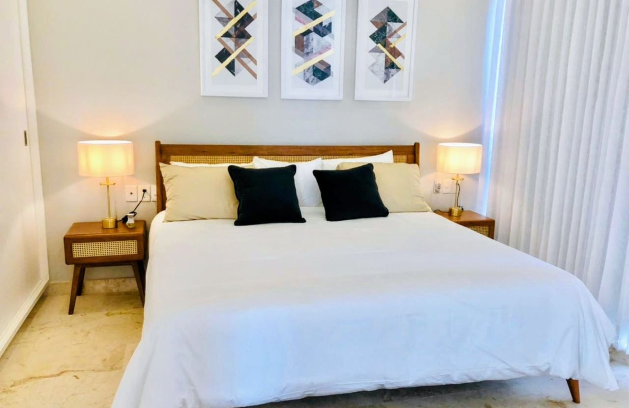 Villa with private pool and garden, more than 20 uniquely designed amenities, in Gated community Kaybe for sale Tulum.