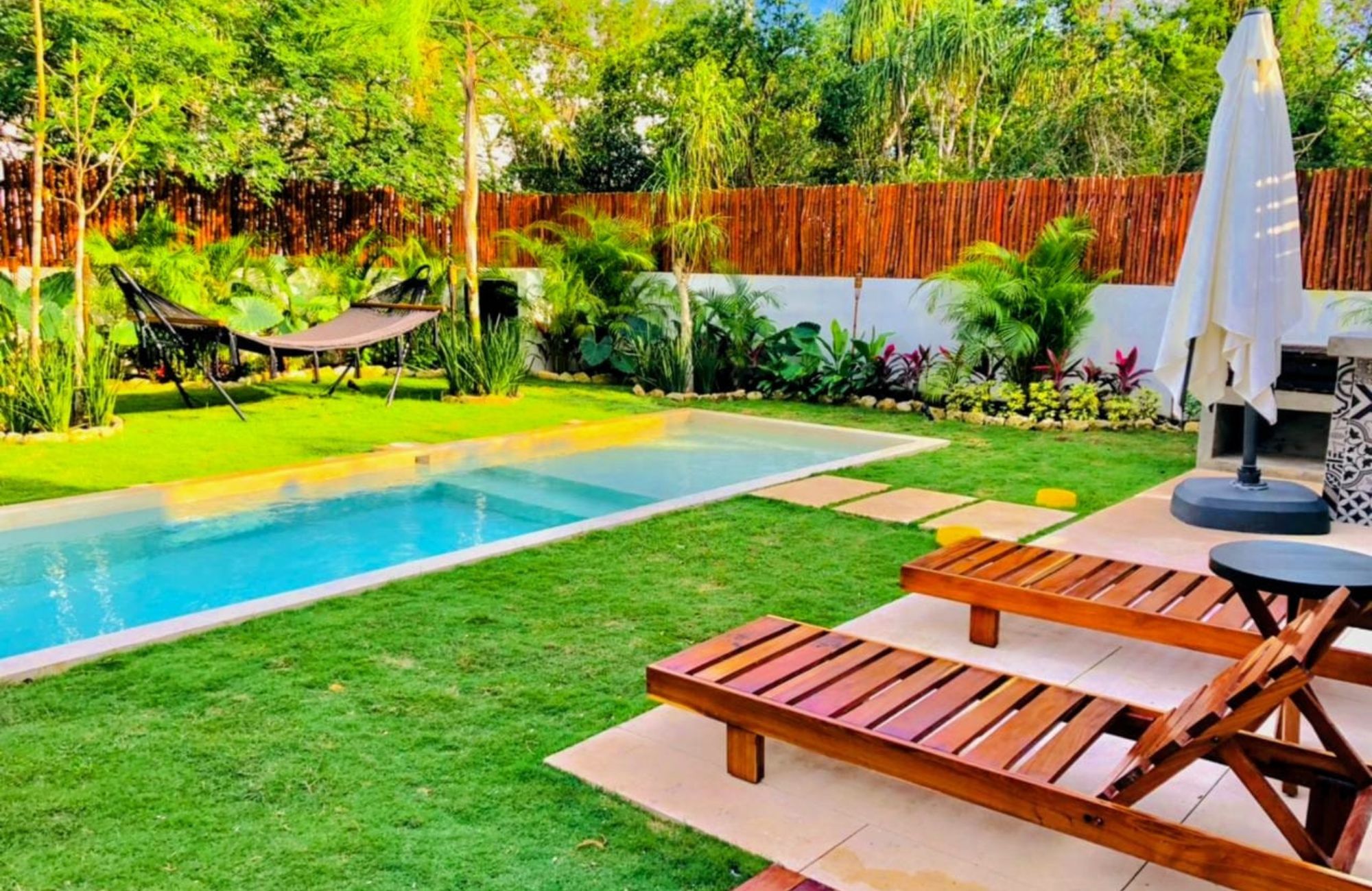 Villa with private pool and garden, more than 20 uniquely designed amenities, in Gated community Kaybe for sale Tulum.