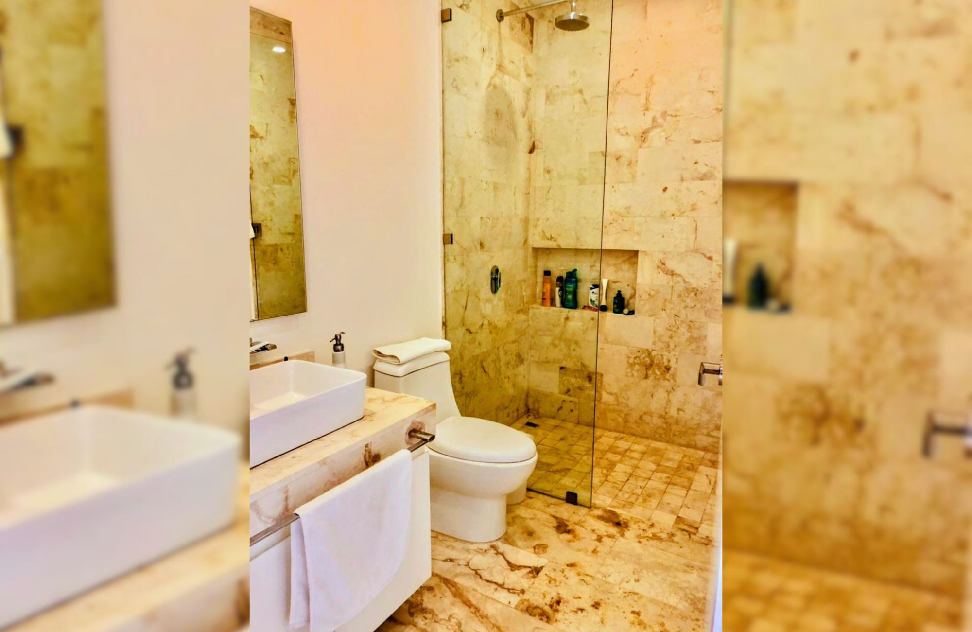 Villa with private pool and garden, more than 20 uniquely designed amenities, in Gated community Kaybe for sale Tulum.