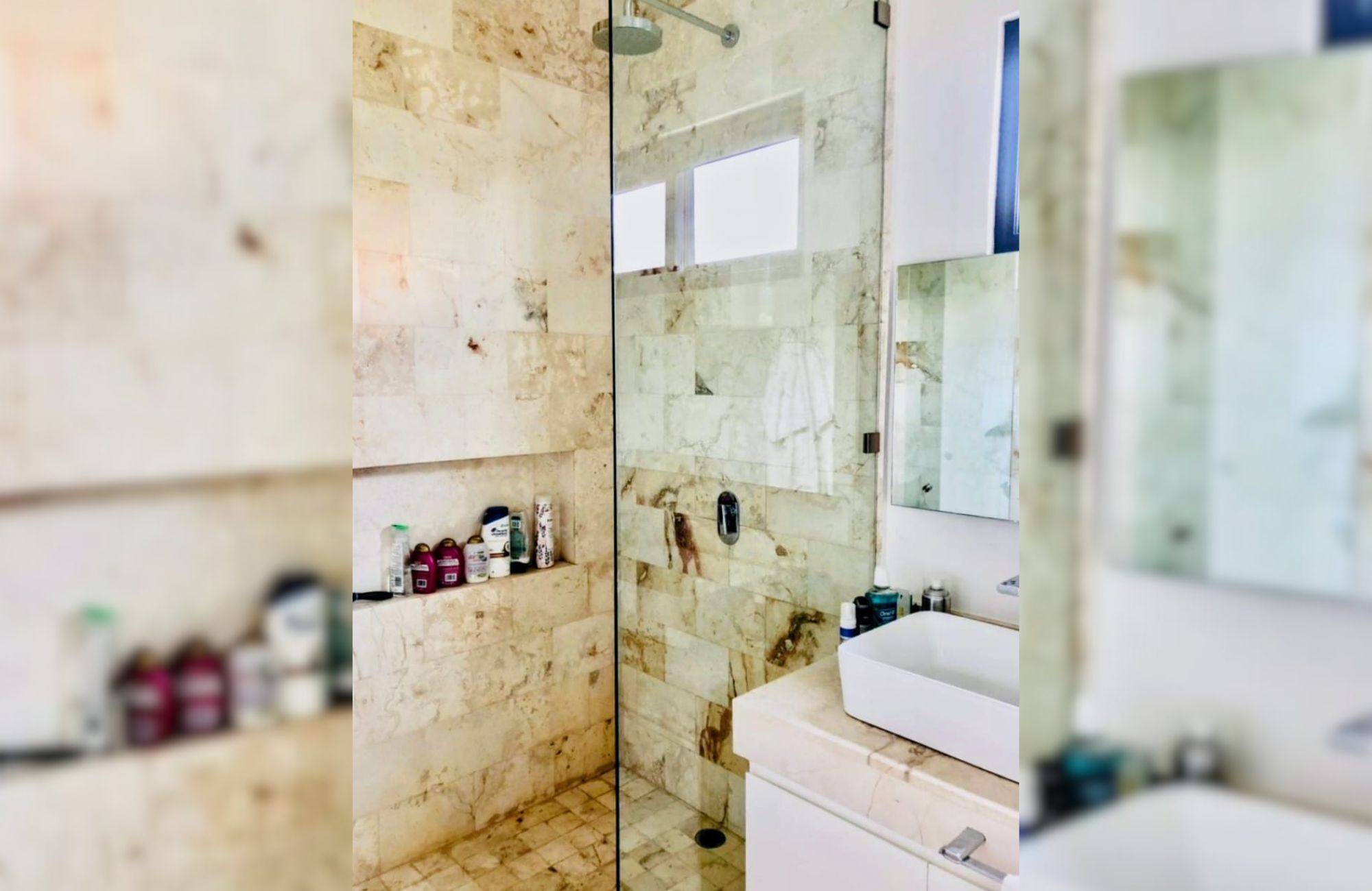 Villa with private pool and garden, more than 20 uniquely designed amenities, in Gated community Kaybe for sale Tulum.