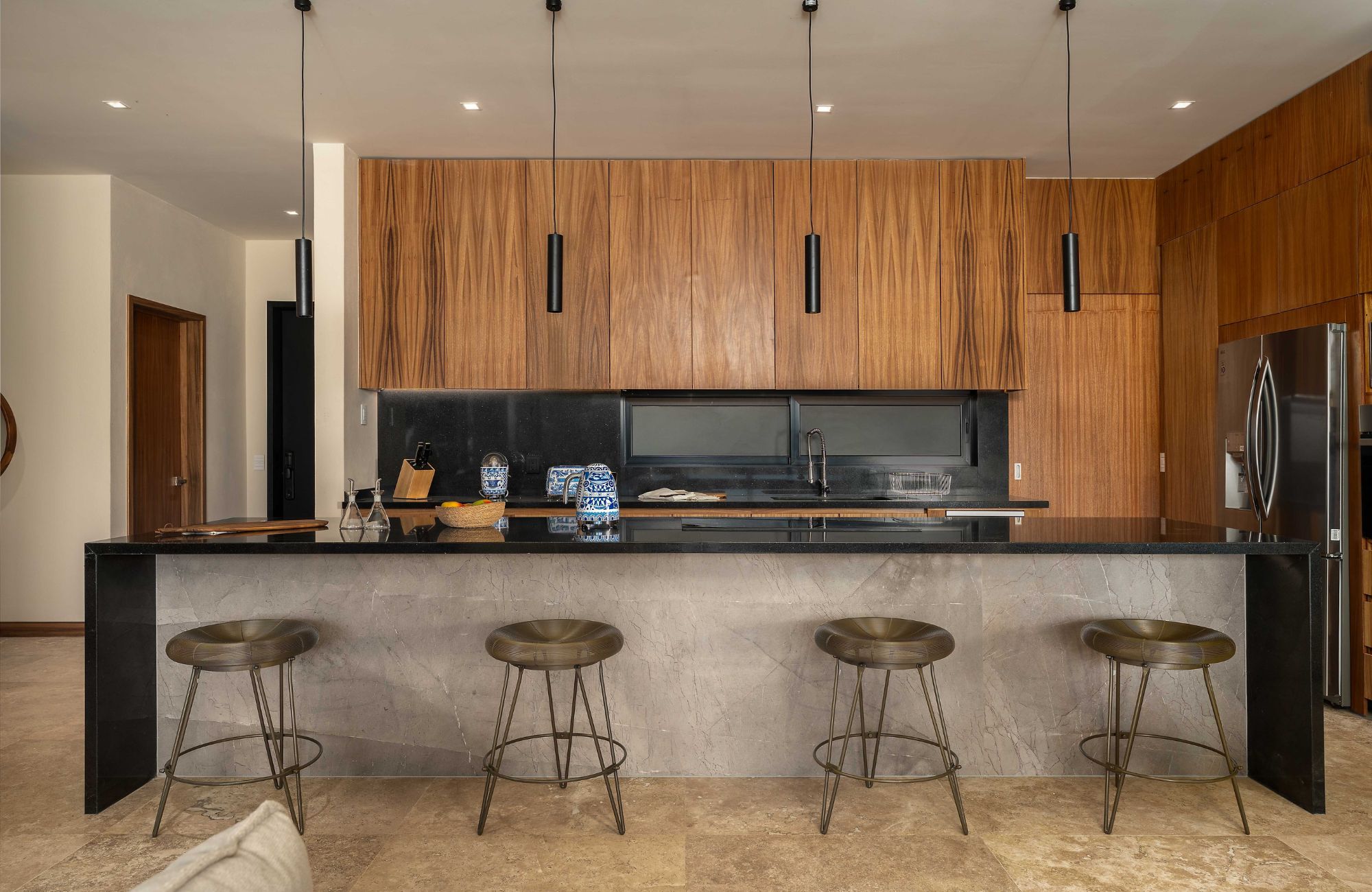 Oceanfront penthouse, beach club, spa and more, pre-sale El Tejon Huatulco