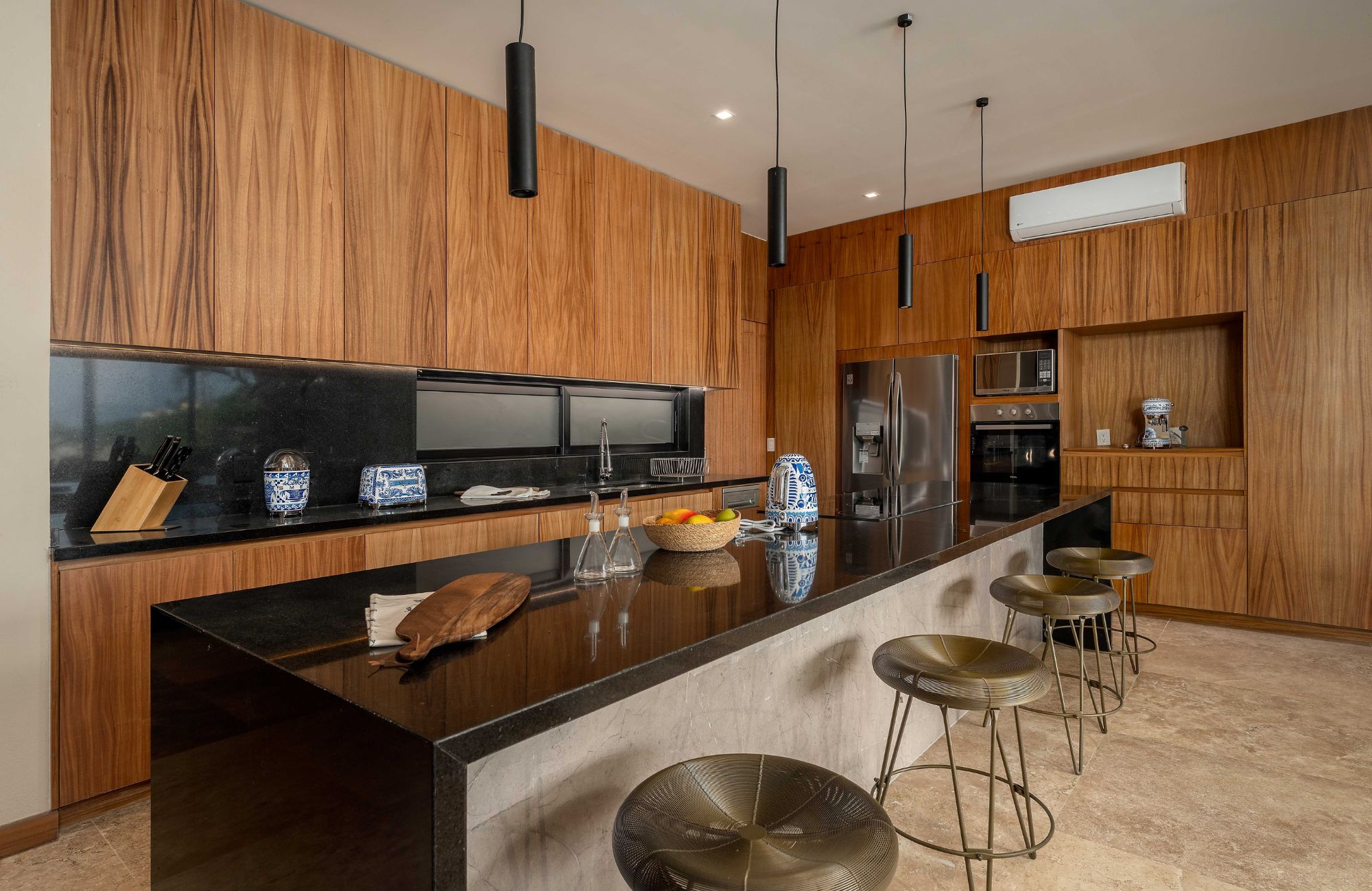 Condo with common Rooftop and Amenities for Sale, Playa Tejon, Huatulco