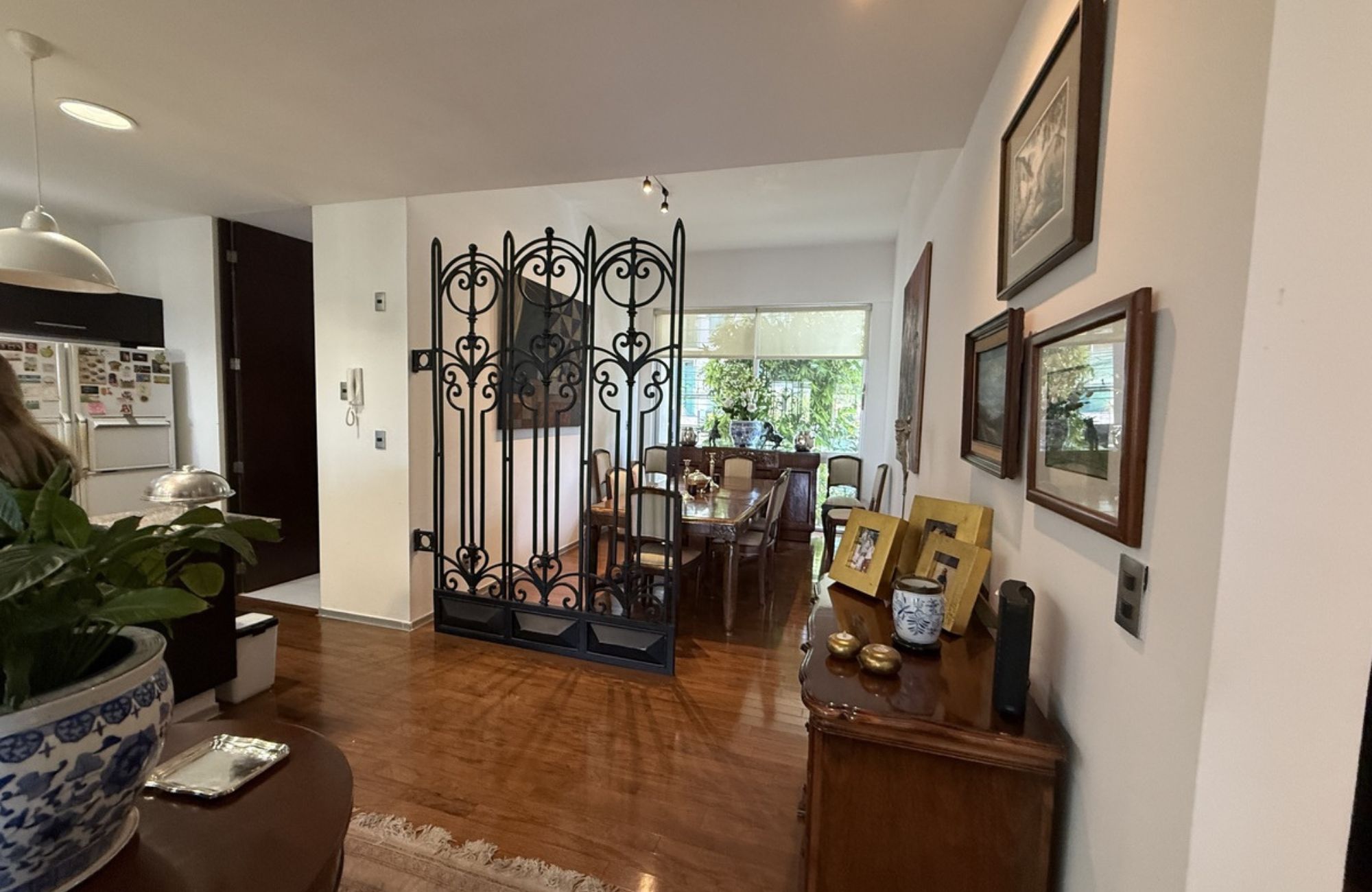 Condo with a 5 m2 terrace, 2 parking spaces, swimming lane, gym, playground, green areas, pre-construction, for sale in Santa Fe, Mexico Cit