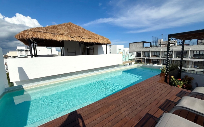 Ocean View Rooftop with Pool, Condo steps from 5th Ave. DK05, for Sale, PDC