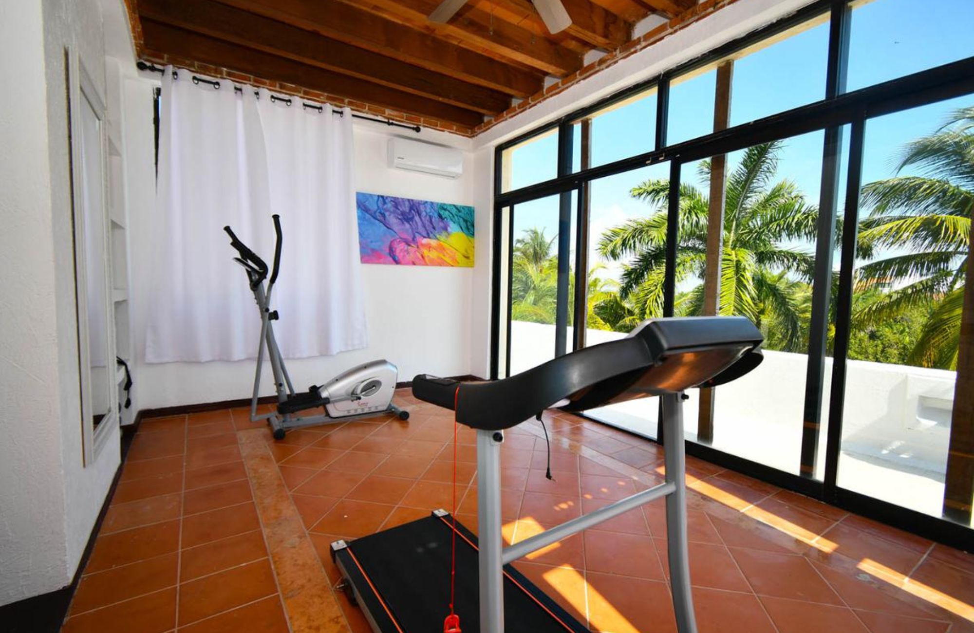 House with terrace and private pool, for sale, Puerto Canc&uacute;n, Canc&uacute;n
