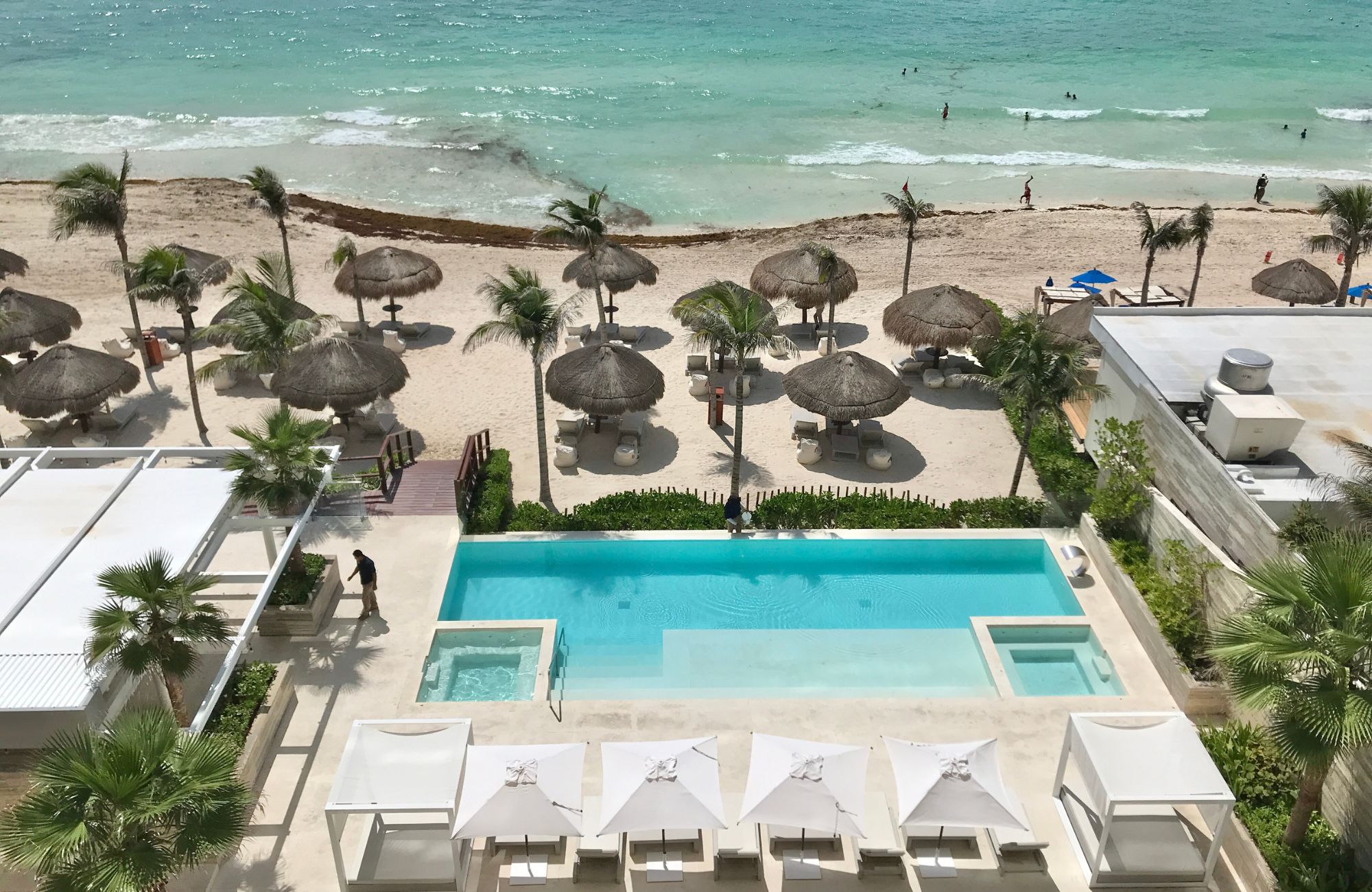 Luxury condo with studio and private marina for sale, Hotel Zone Canc&uacute;n