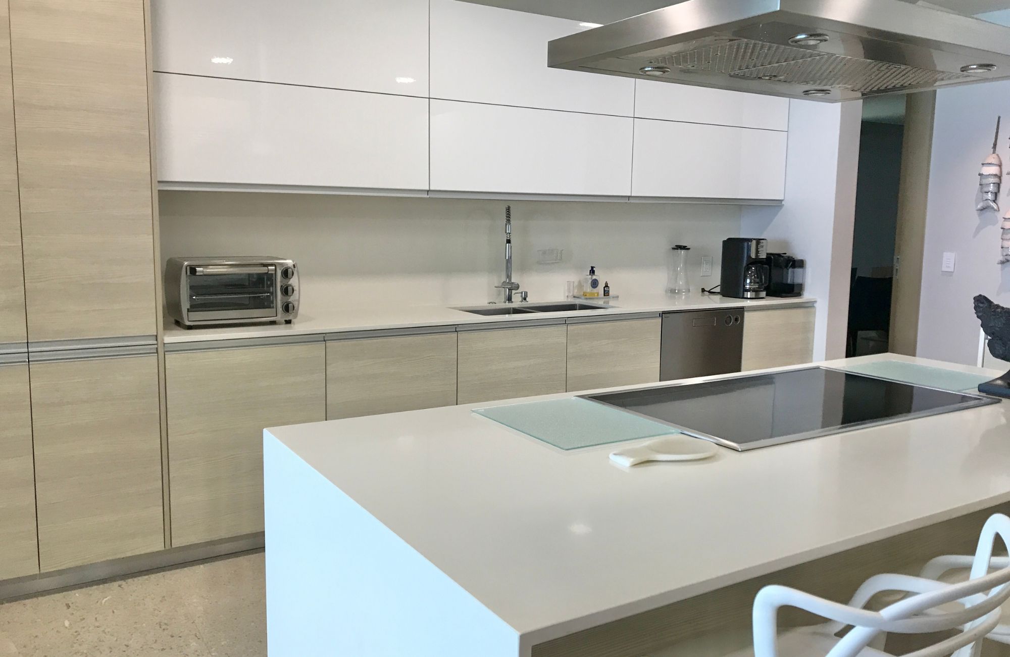 Luxury condo with studio and private marina for sale, Hotel Zone Canc&uacute;n