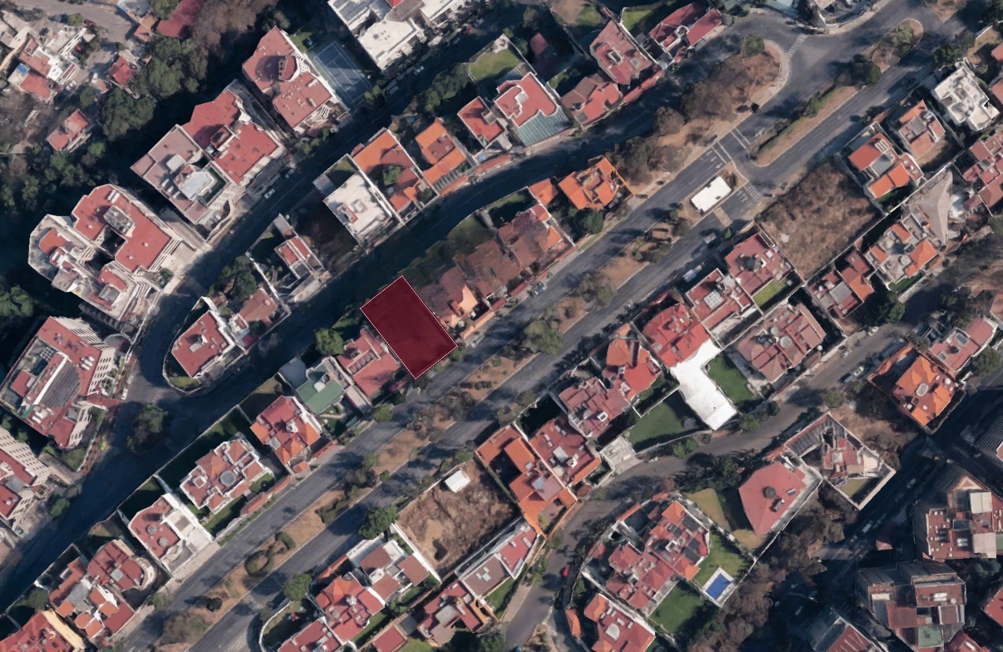 Land for Sale in a Luxury Area of Bosques de las Lomas