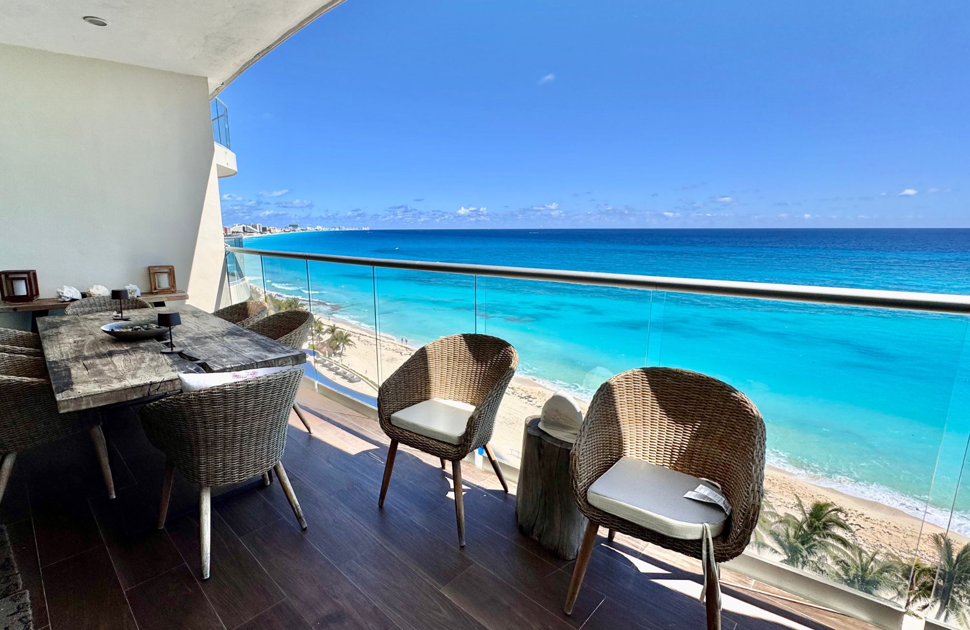 Oceanfront 4 bedroom condo for sale in Emerald Cancun