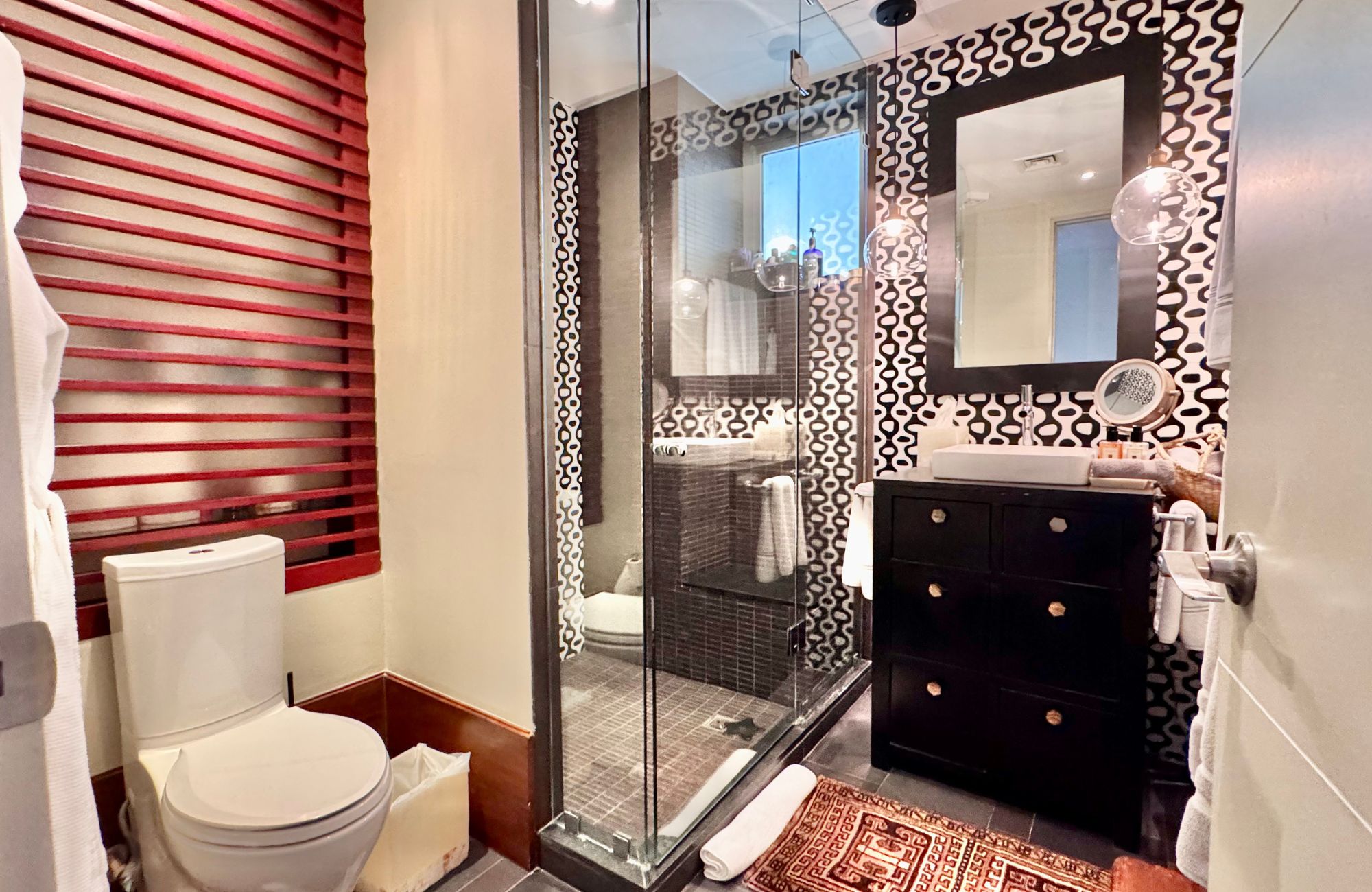 Oceanfront 4 bedroom condo for sale in Emerald Cancun