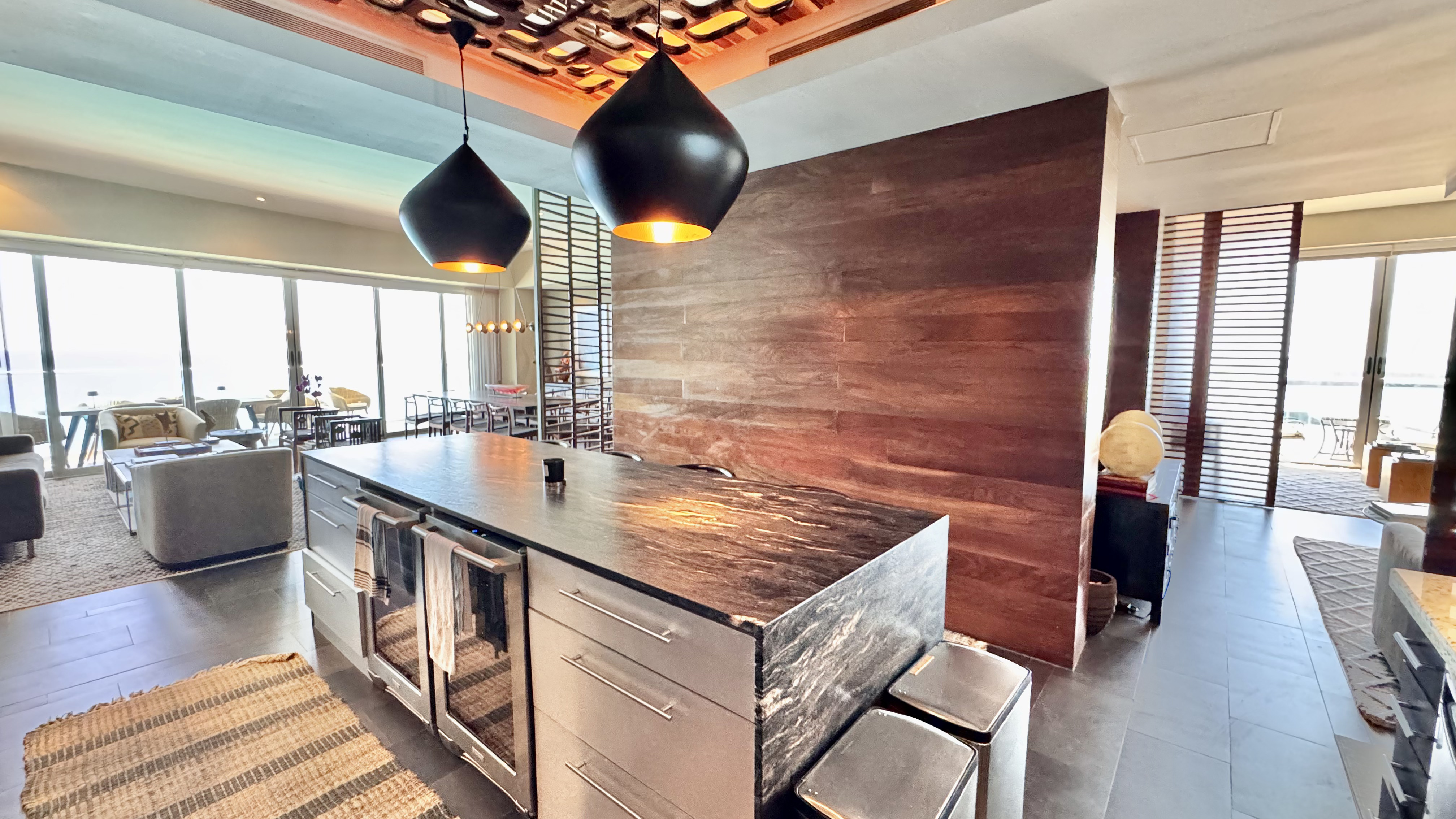 Oceanfront 4 bedroom condo for sale in Emerald Cancun