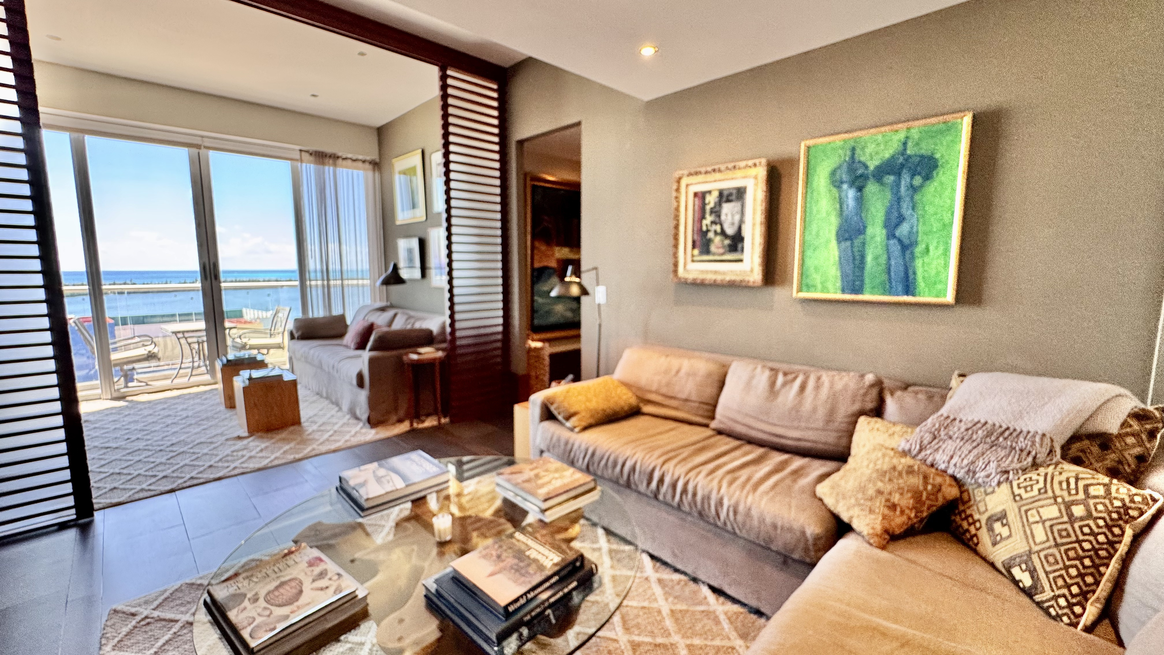 Oceanfront 4 bedroom condo for sale in Emerald Cancun