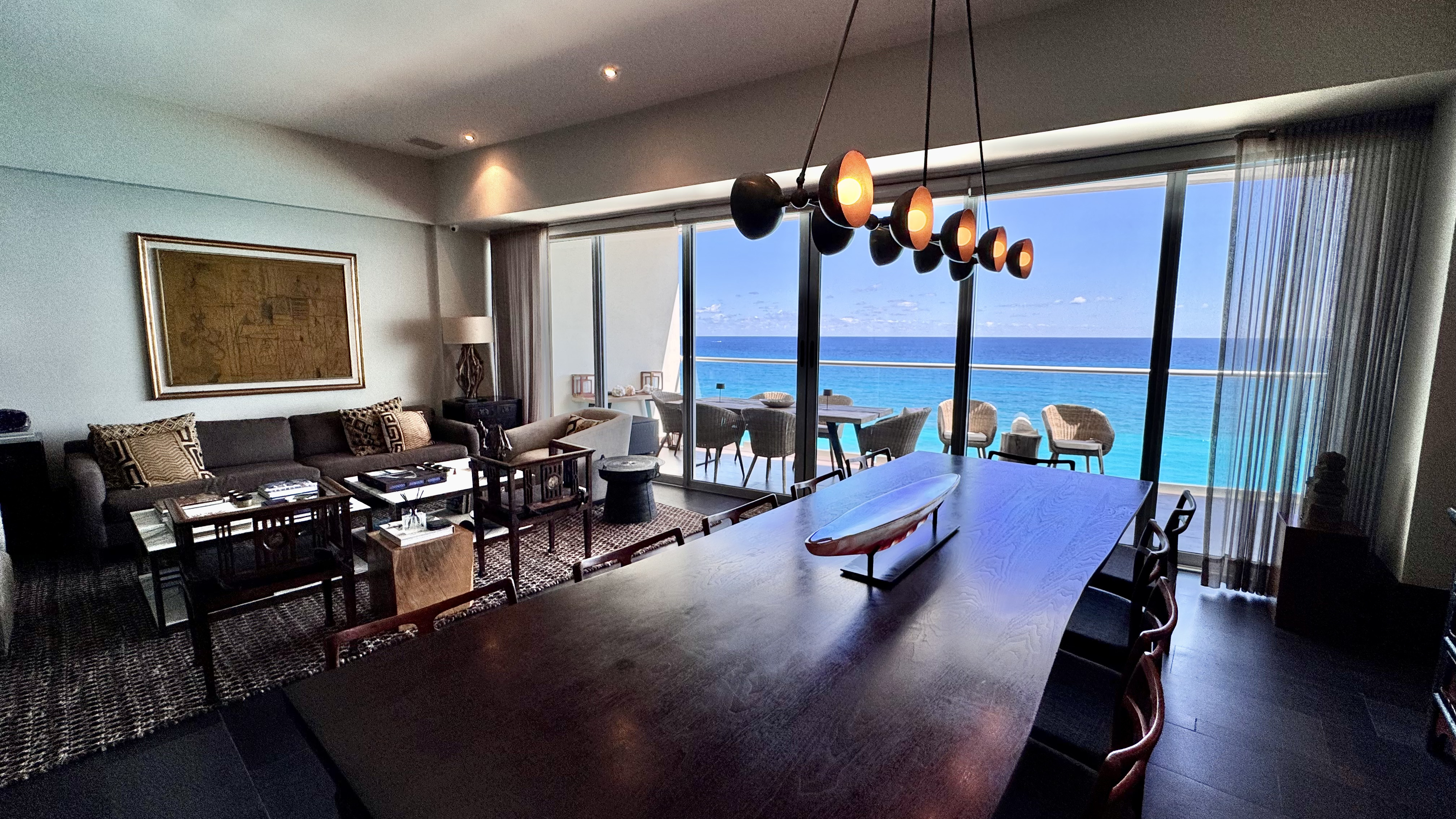 Oceanfront 4 bedroom condo for sale in Emerald Cancun