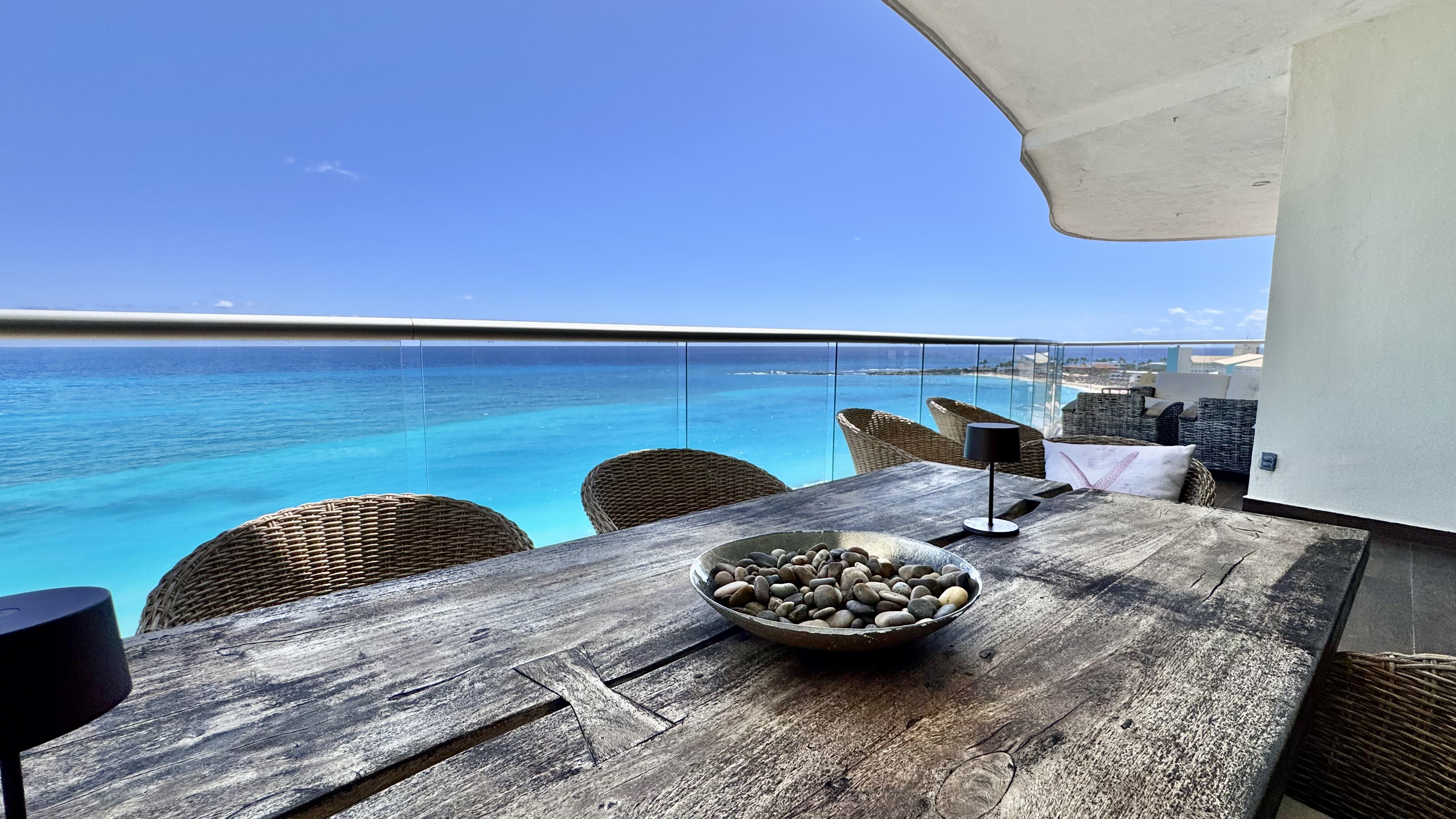 Oceanfront 4 bedroom condo for sale in Emerald Cancun