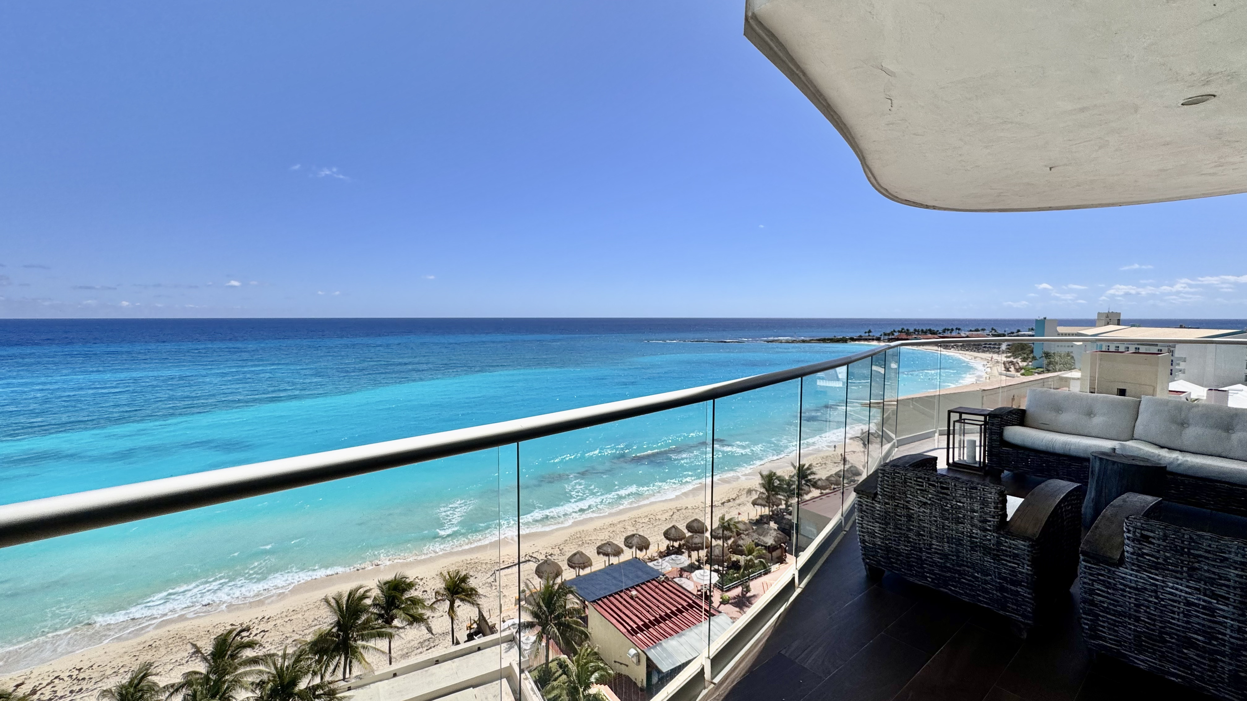 Oceanfront 4 bedroom condo for sale in Emerald Cancun
