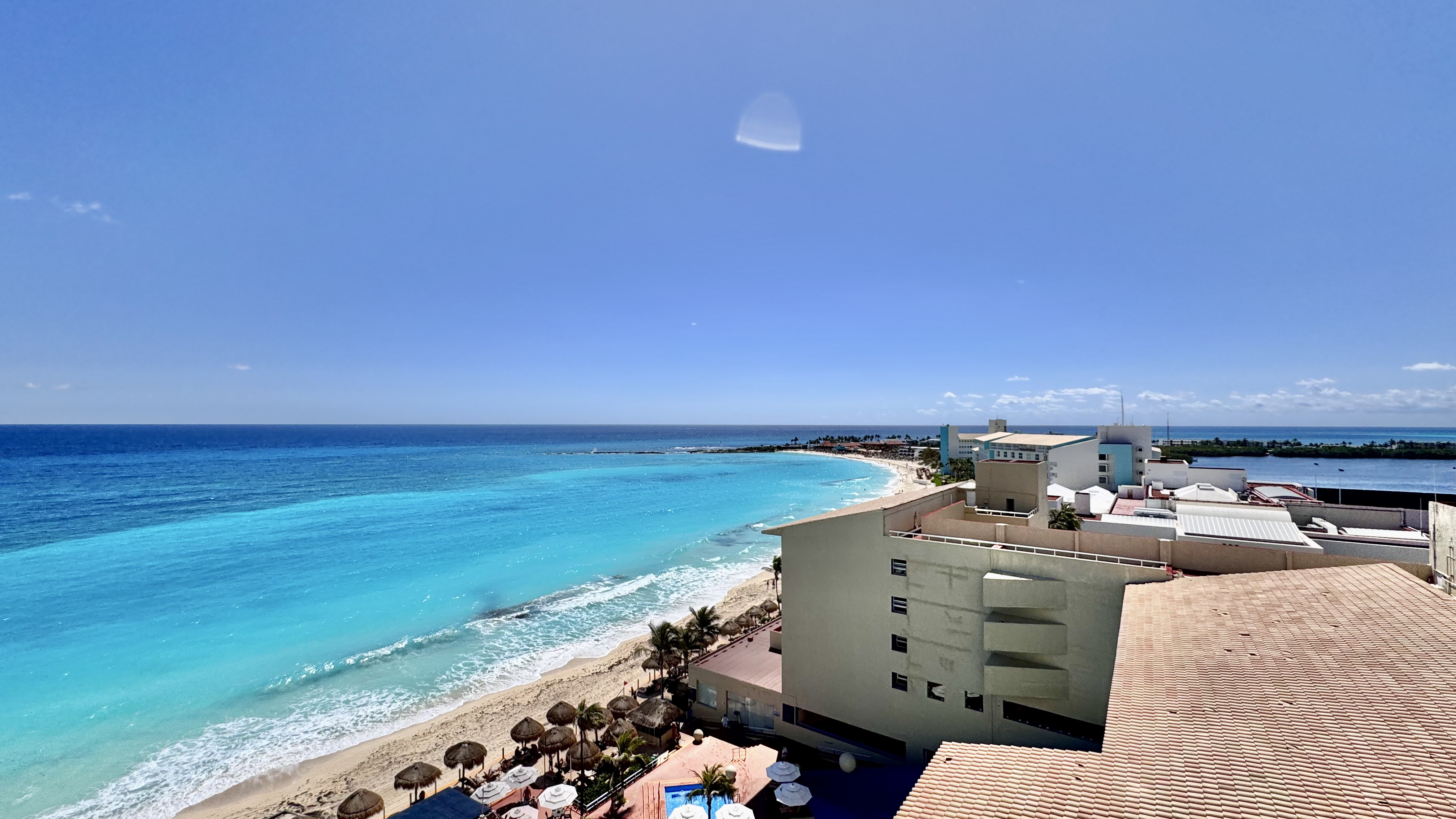 Oceanfront 4 bedroom condo for sale in Emerald Cancun