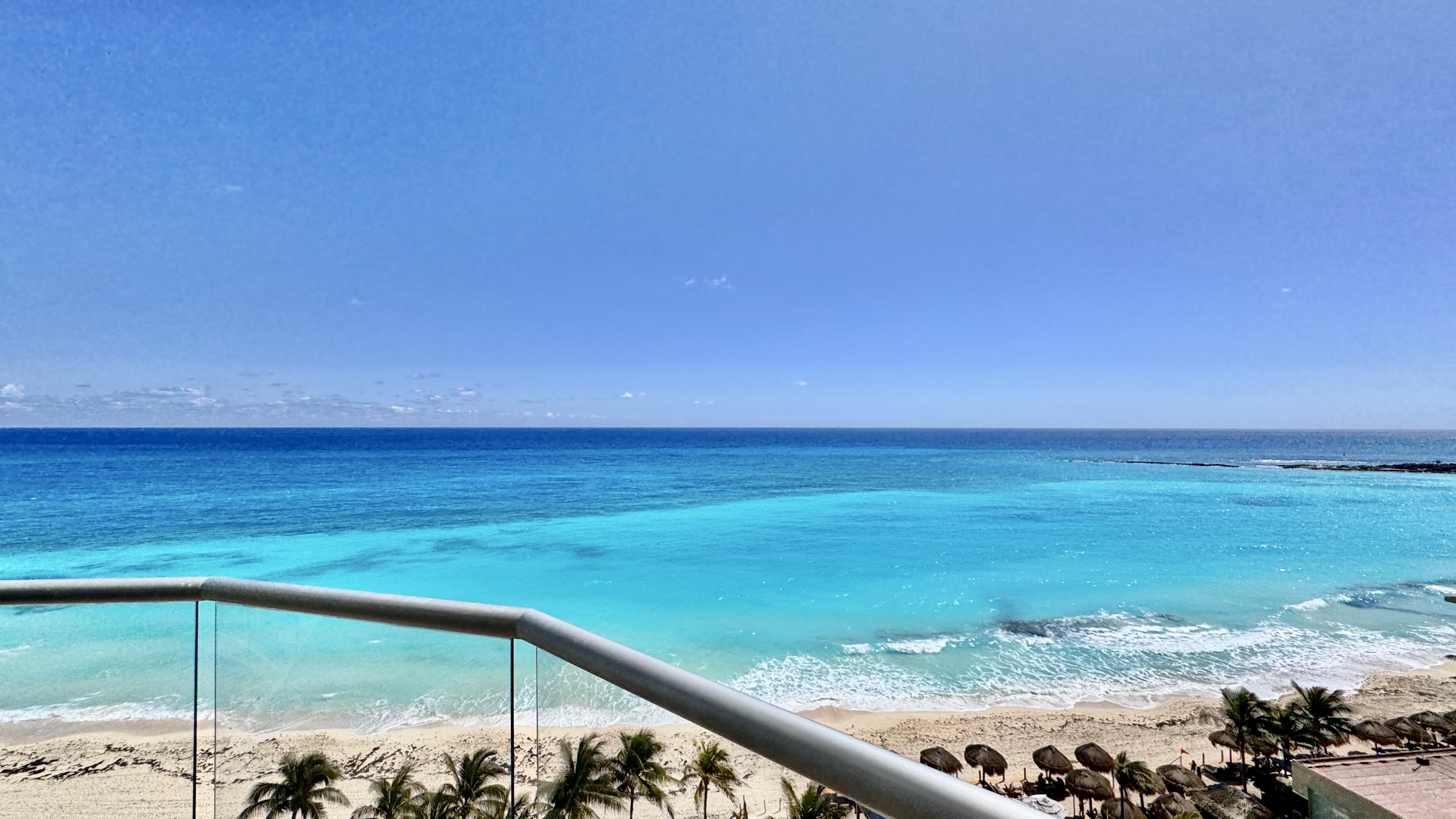 Oceanfront 4 bedroom condo for sale in Emerald Cancun
