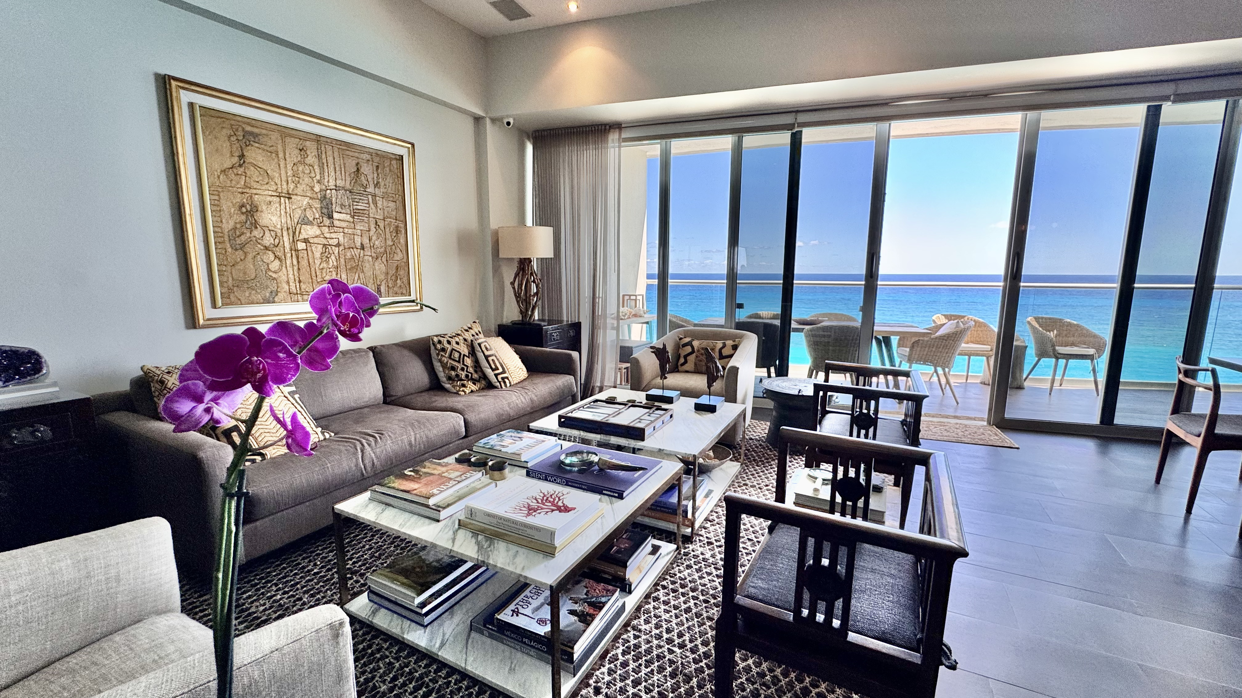 Oceanfront 4 bedroom condo for sale in Emerald Cancun