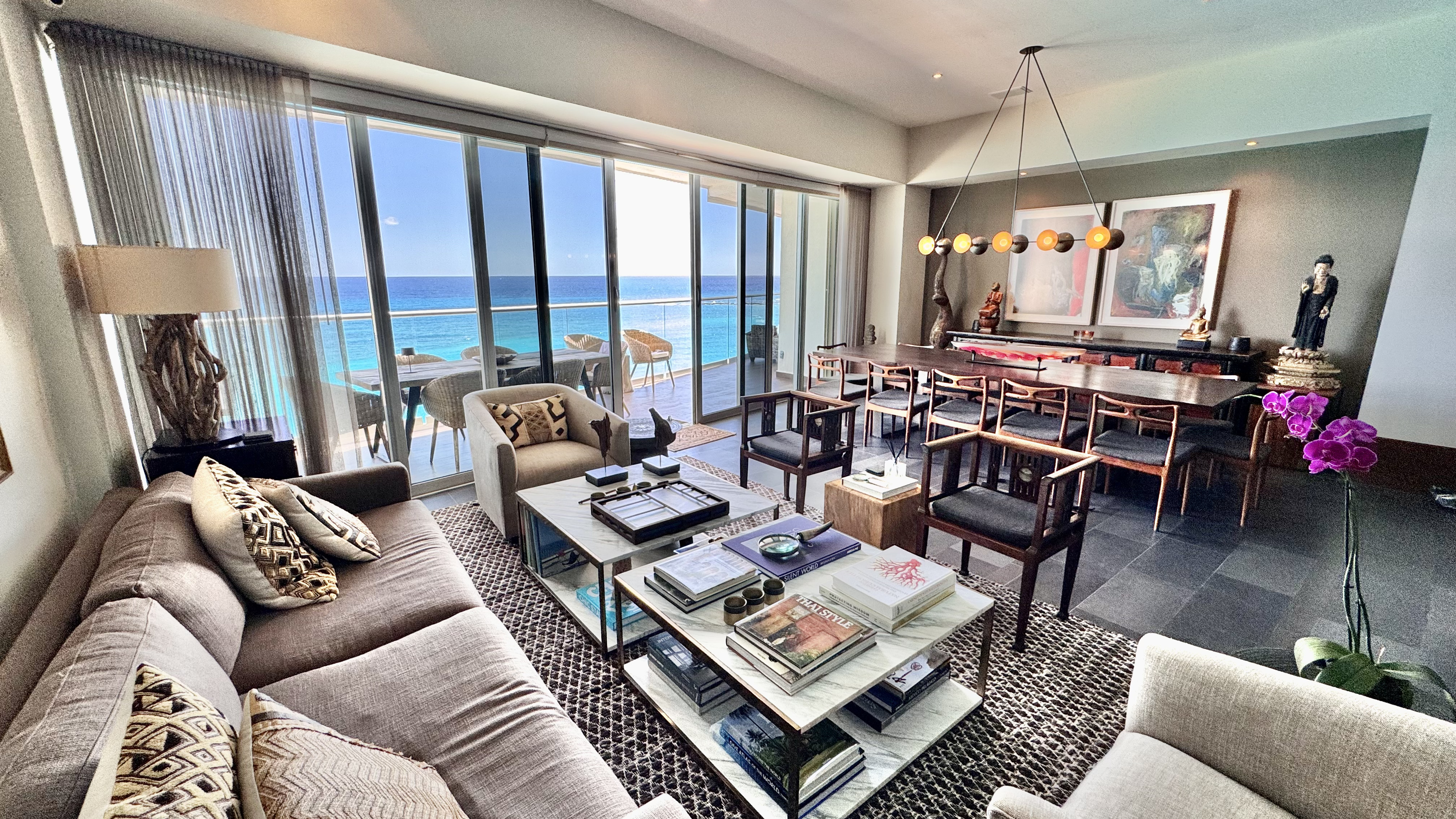 Oceanfront 4 bedroom condo for sale in Emerald Cancun