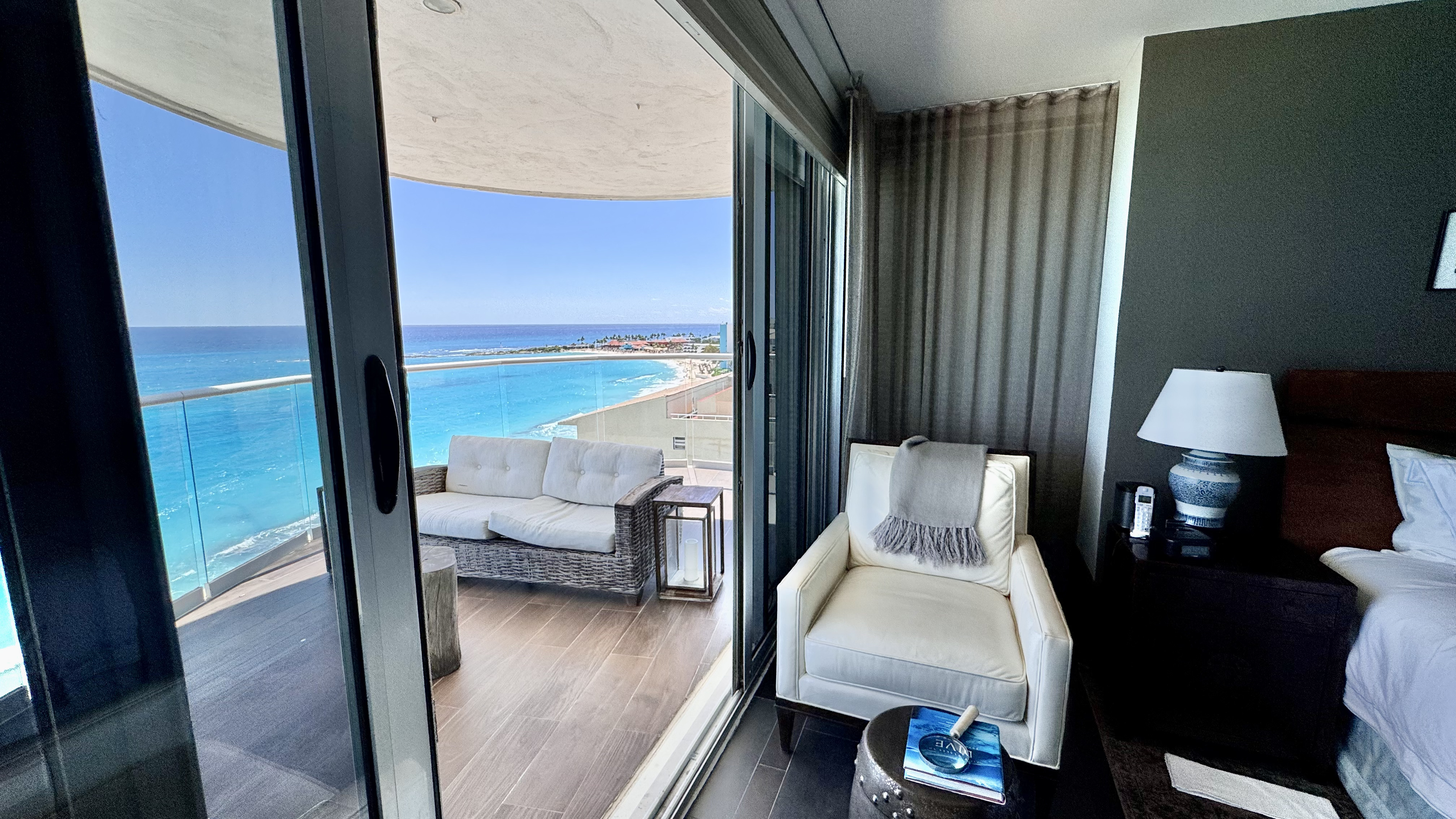 Oceanfront 4 bedroom condo for sale in Emerald Cancun