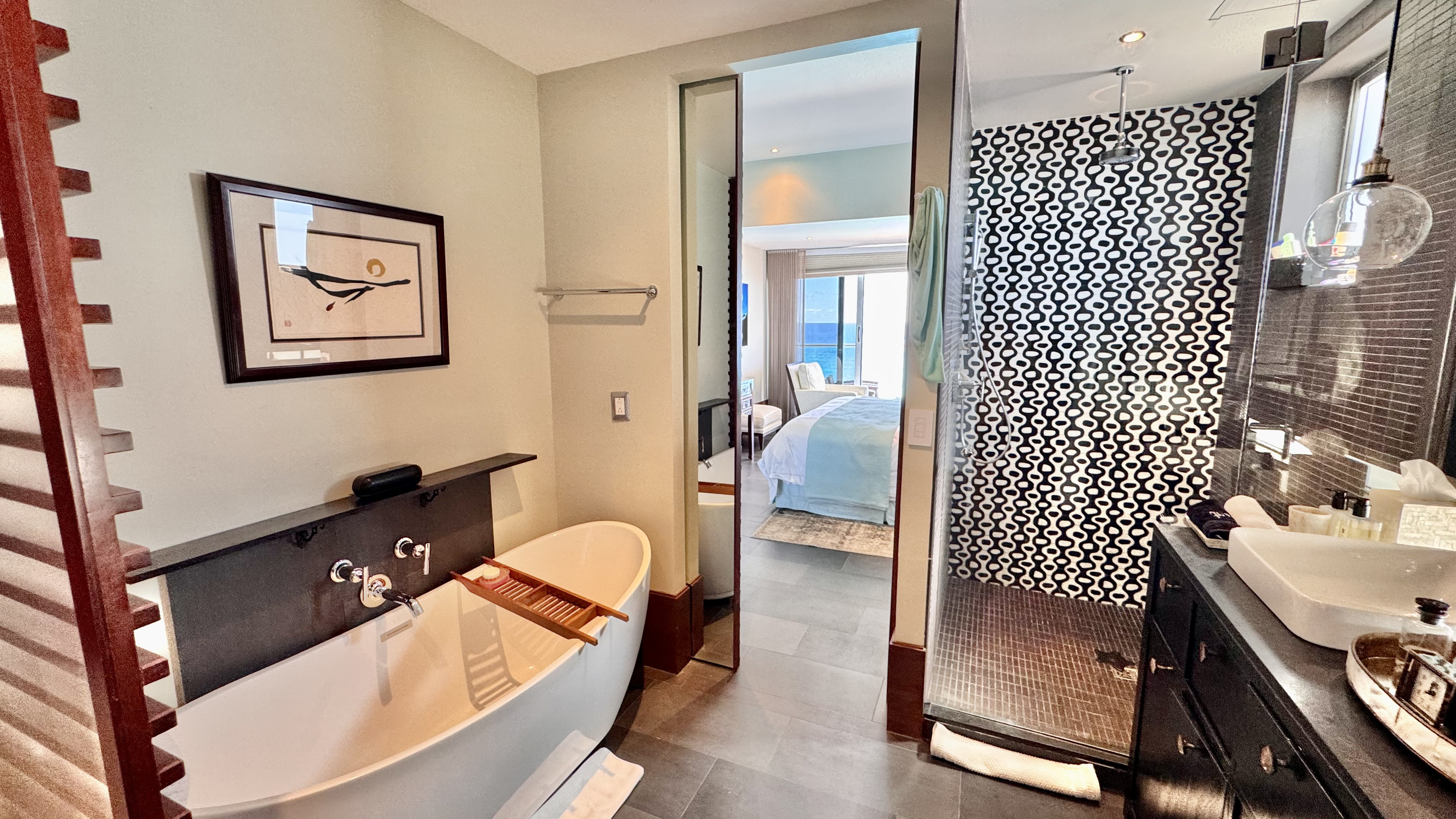 Oceanfront 4 bedroom condo for sale in Emerald Cancun