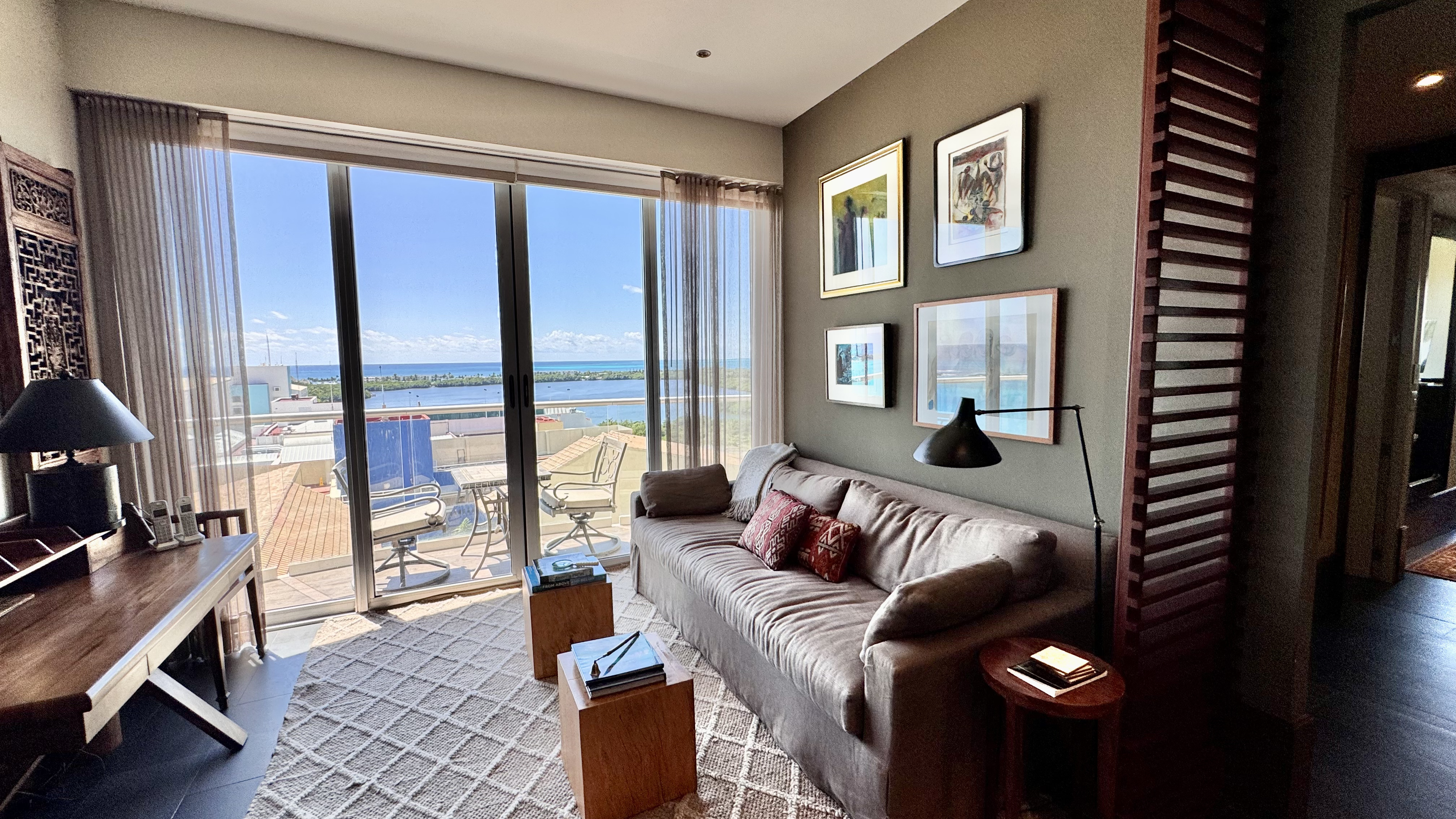 Oceanfront 4 bedroom condo for sale in Emerald Cancun