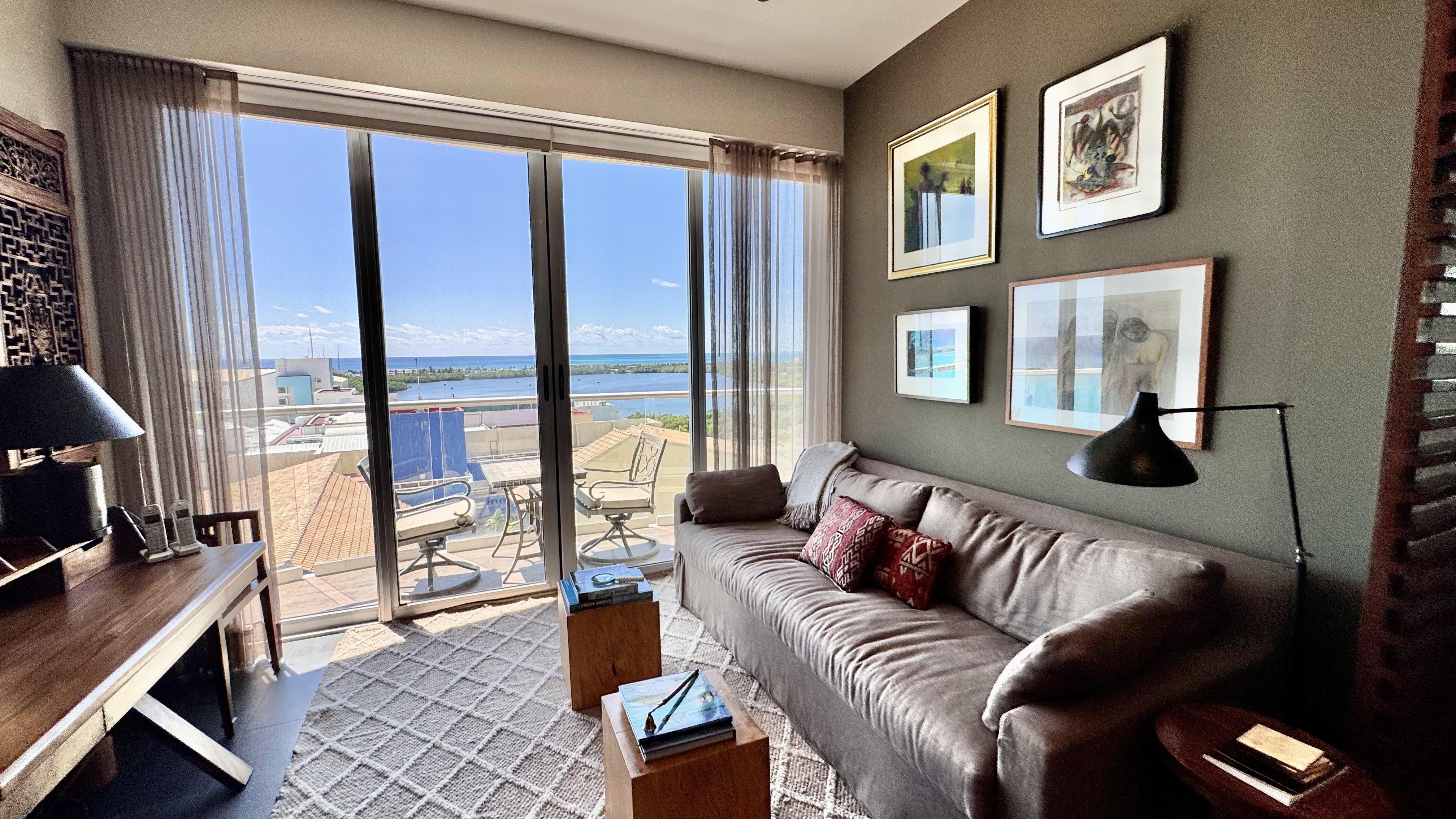 Oceanfront 4 bedroom condo for sale in Emerald Cancun