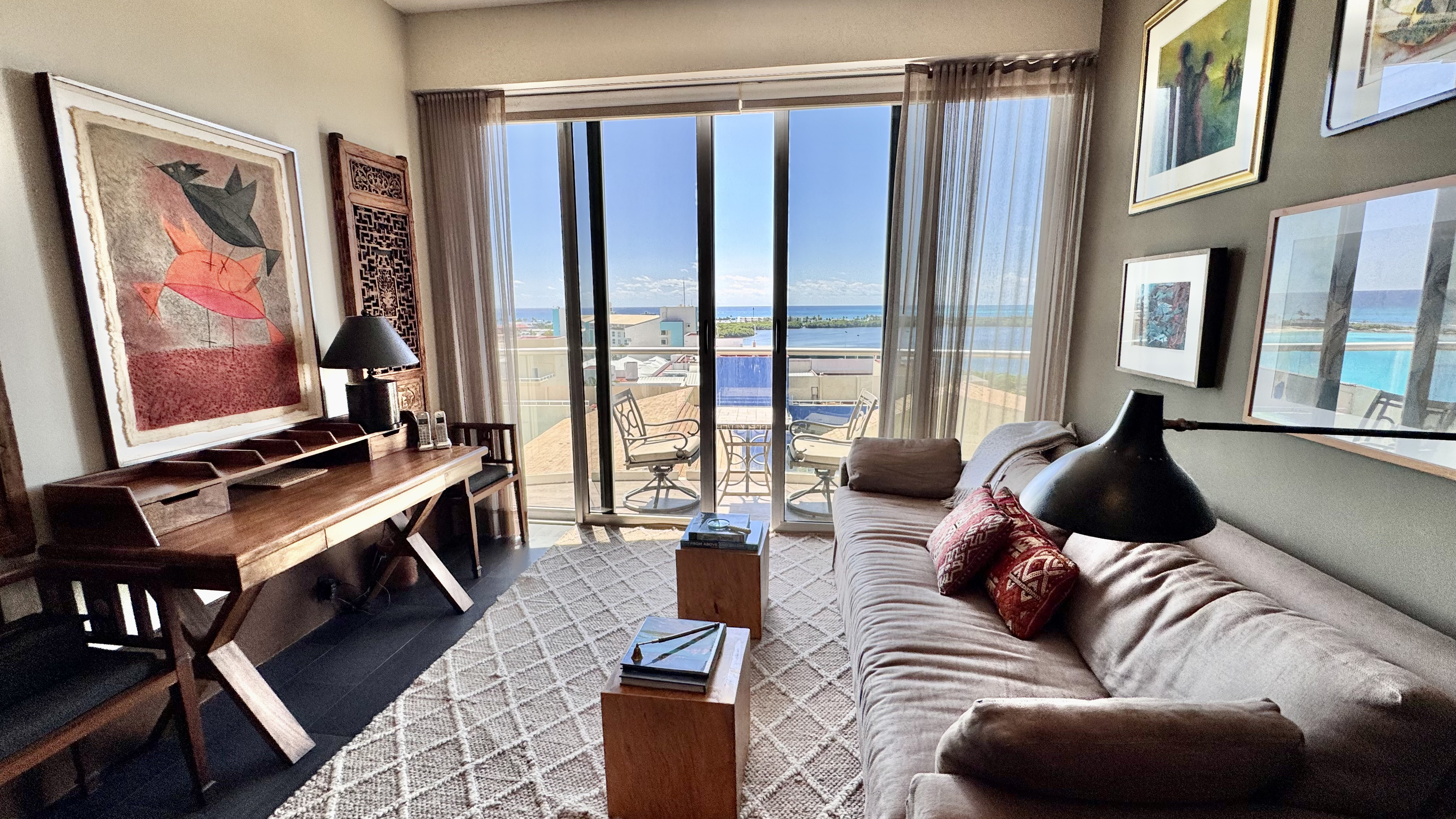 Oceanfront 4 bedroom condo for sale in Emerald Cancun